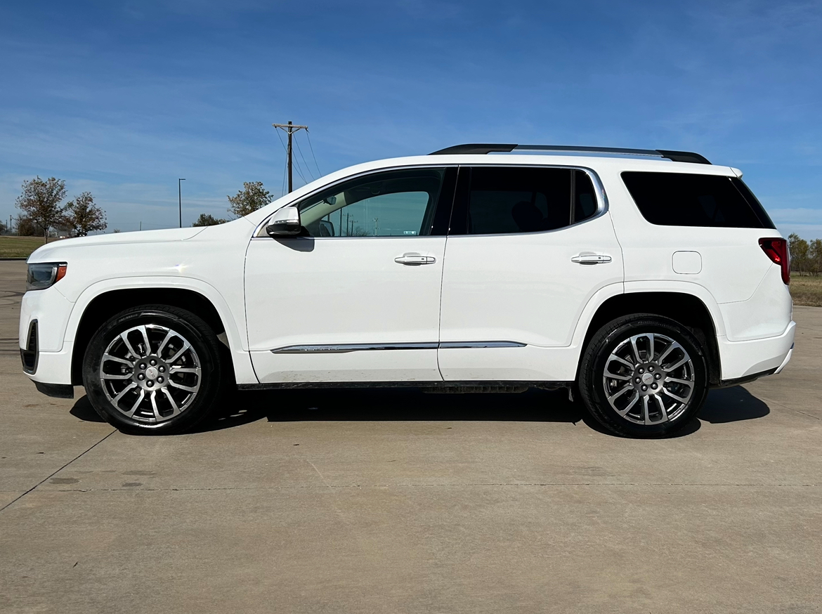 2021 GMC Acadia Denali 9