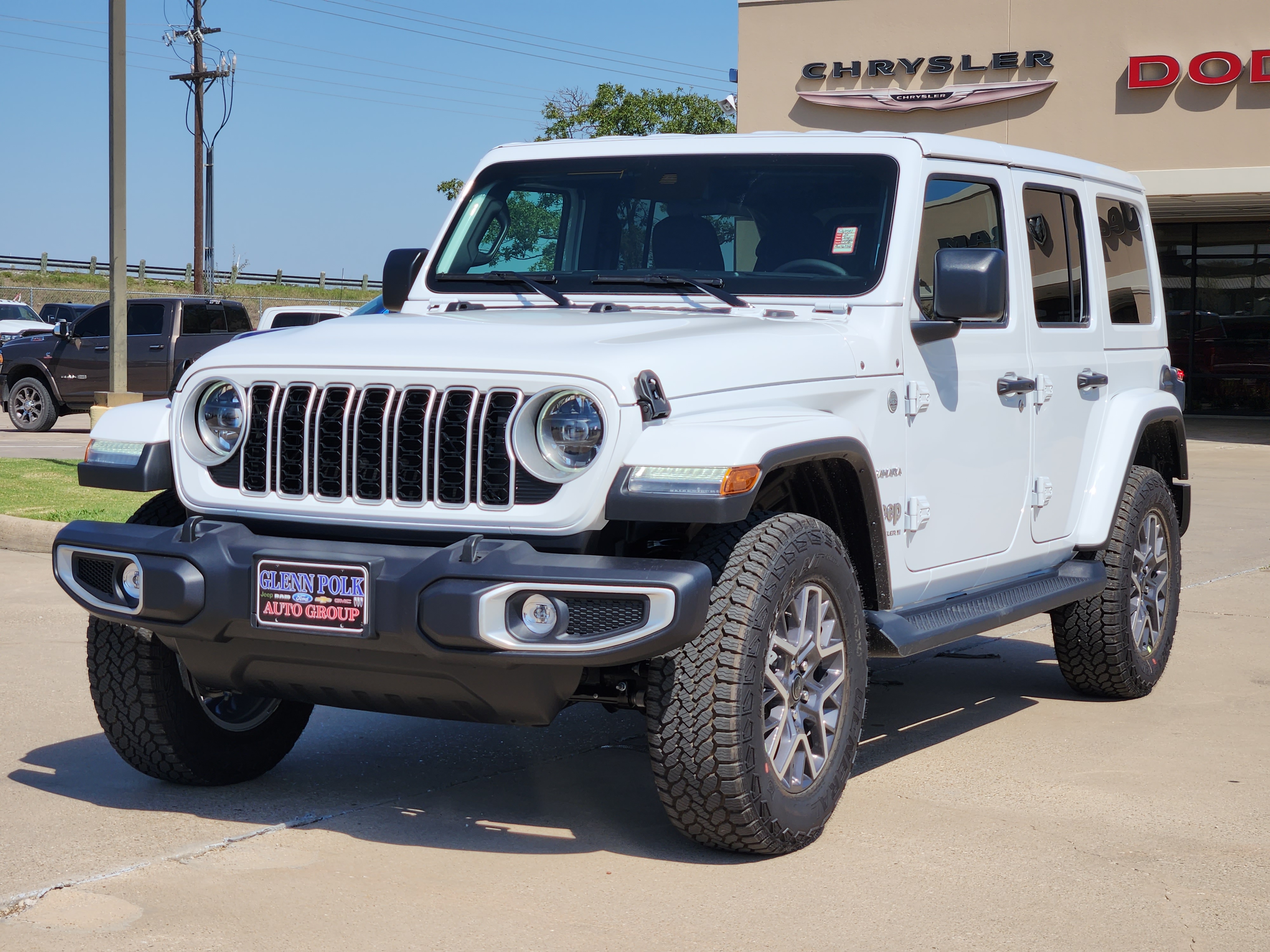 2024 Jeep Wrangler Sahara 2