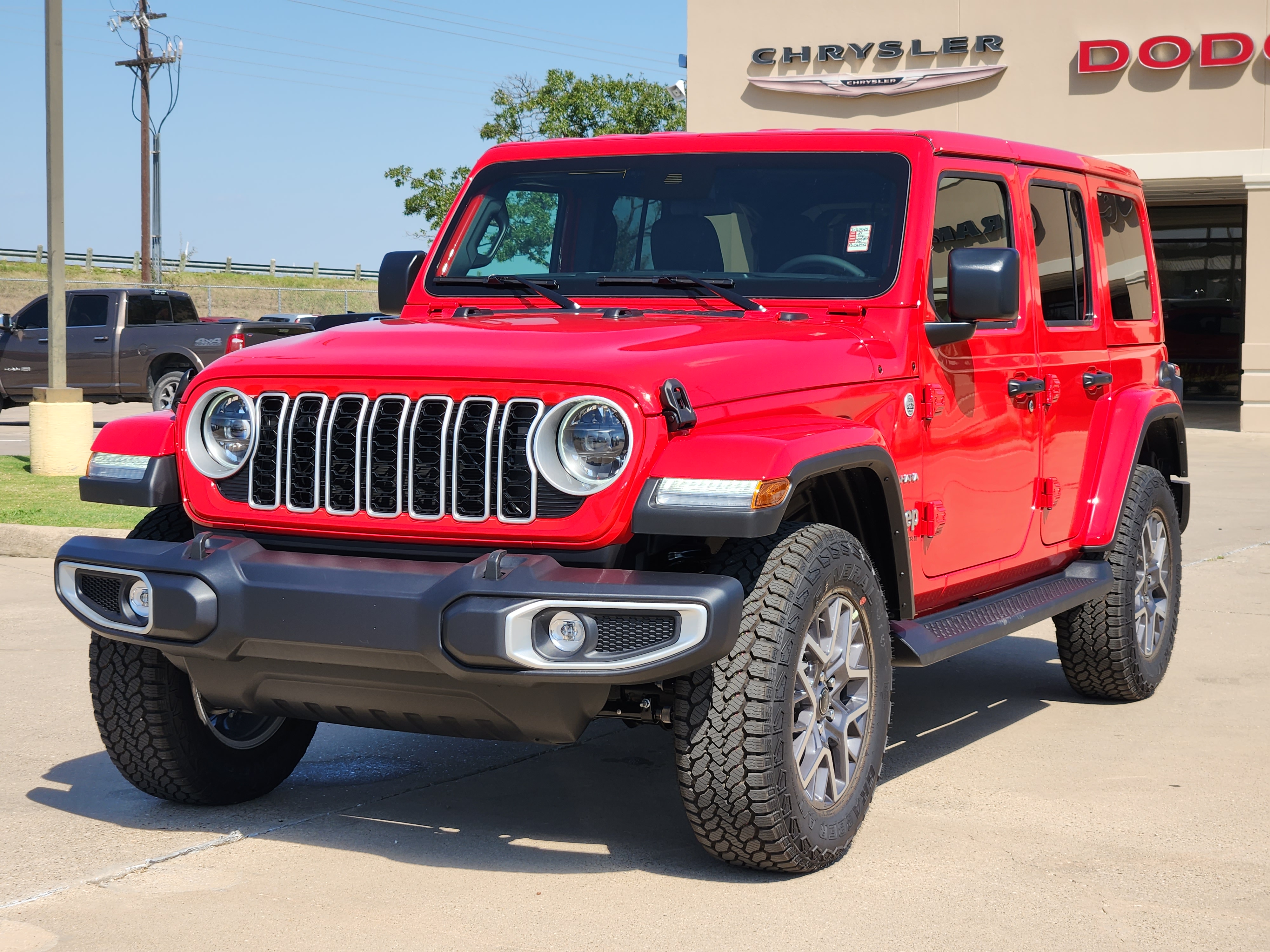 2024 Jeep Wrangler Sahara 2