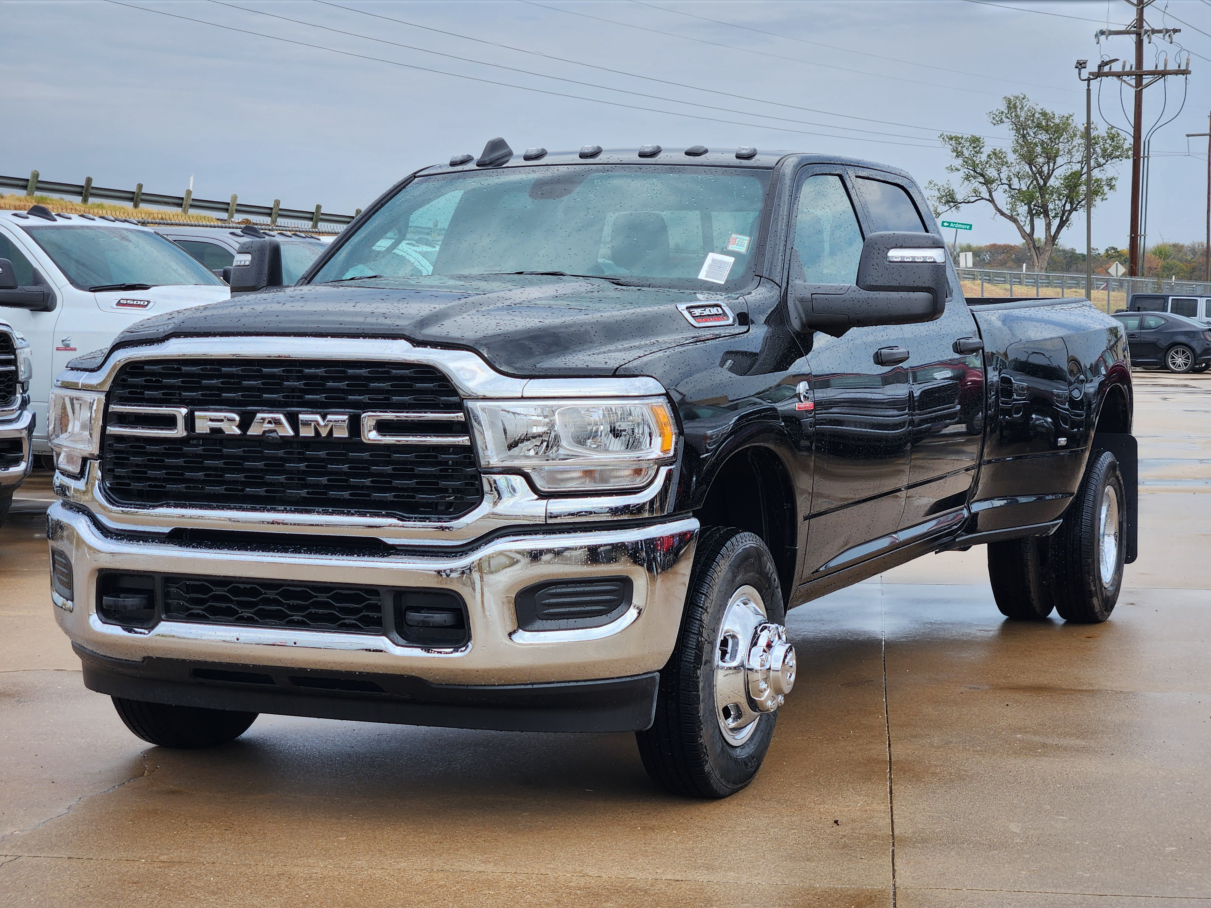 2024 Ram 3500 Tradesman 2