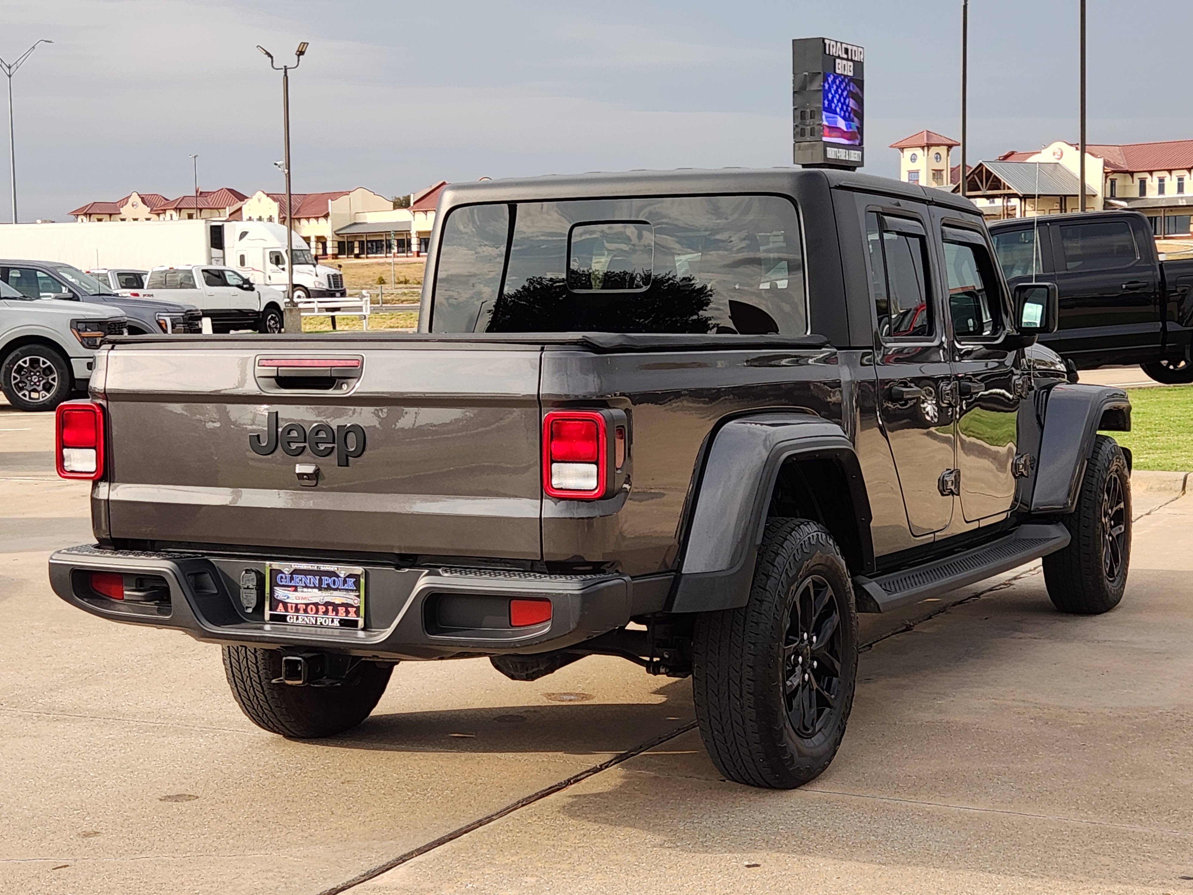 2023 Jeep Gladiator Sport 7