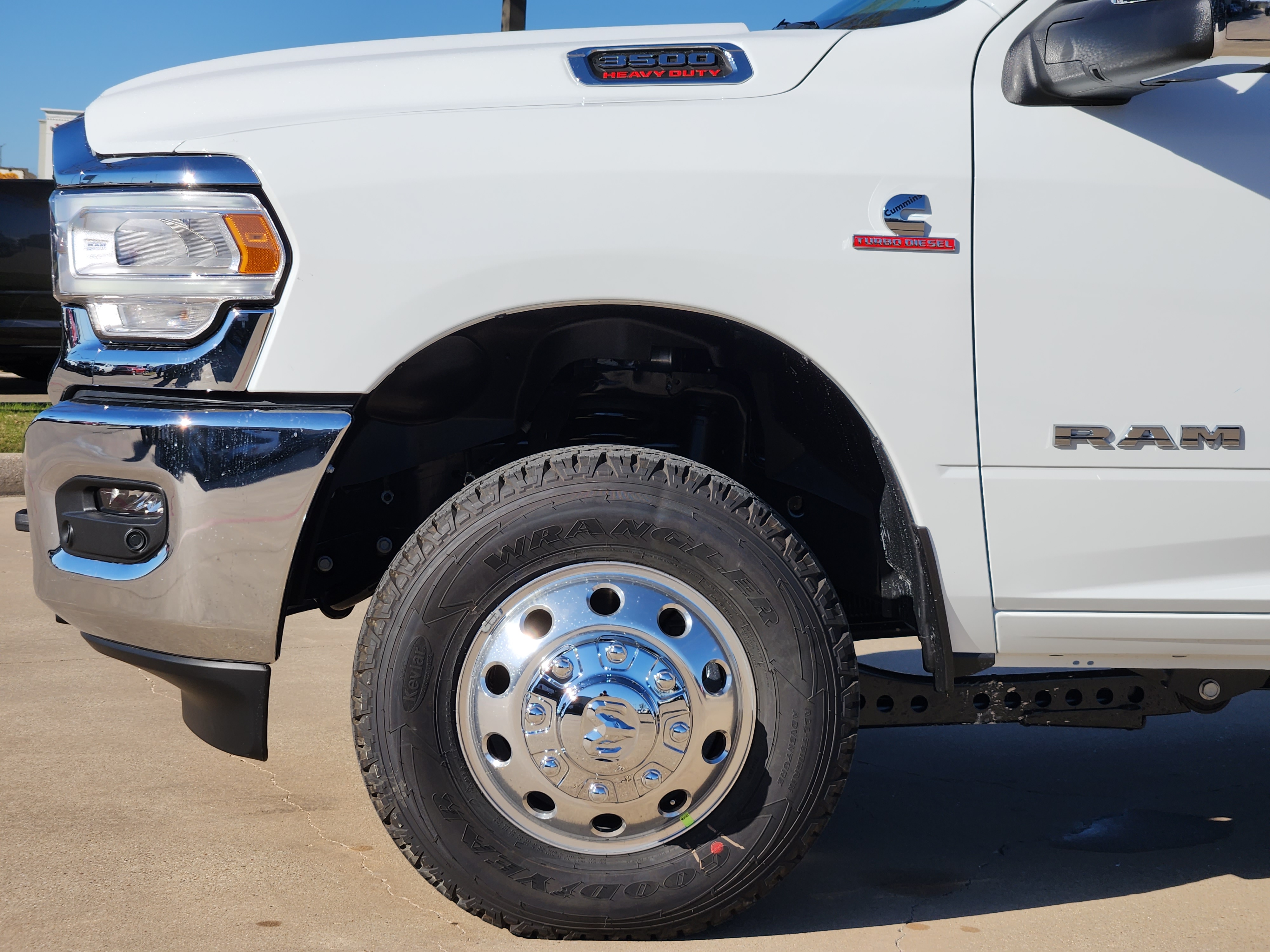 2024 Ram 3500 Laramie 6