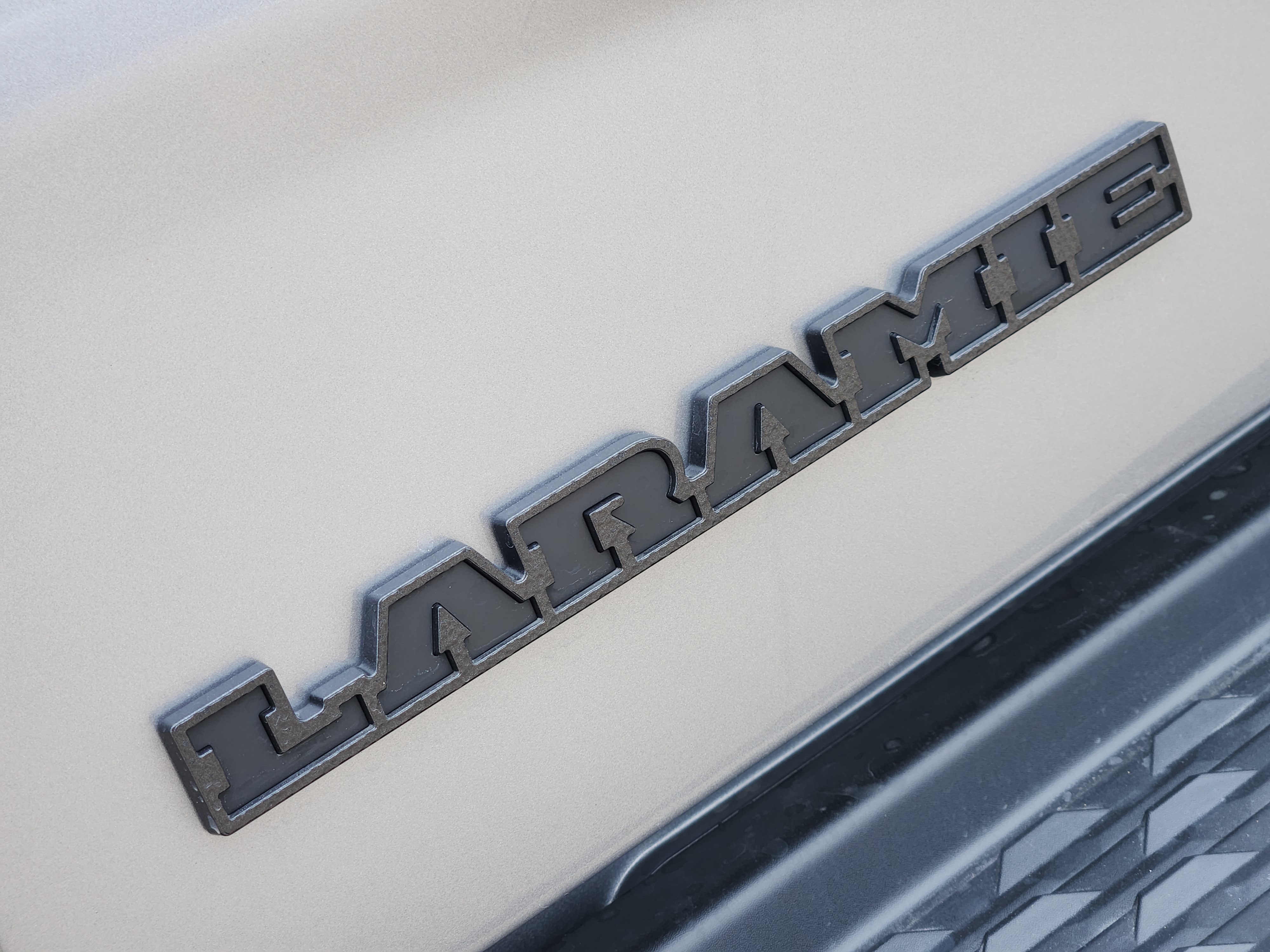 2024 Ram 3500 Laramie 9