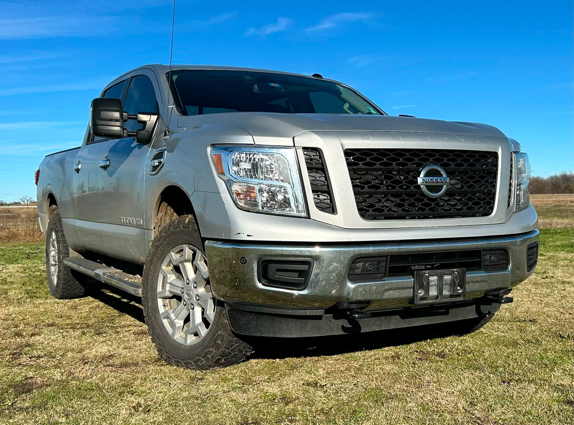 2019 Nissan Titan XD SV 1