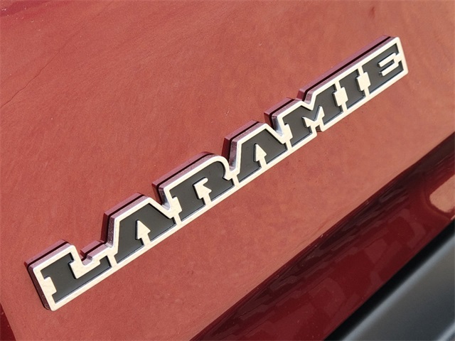 2025 Ram 1500 Laramie 8