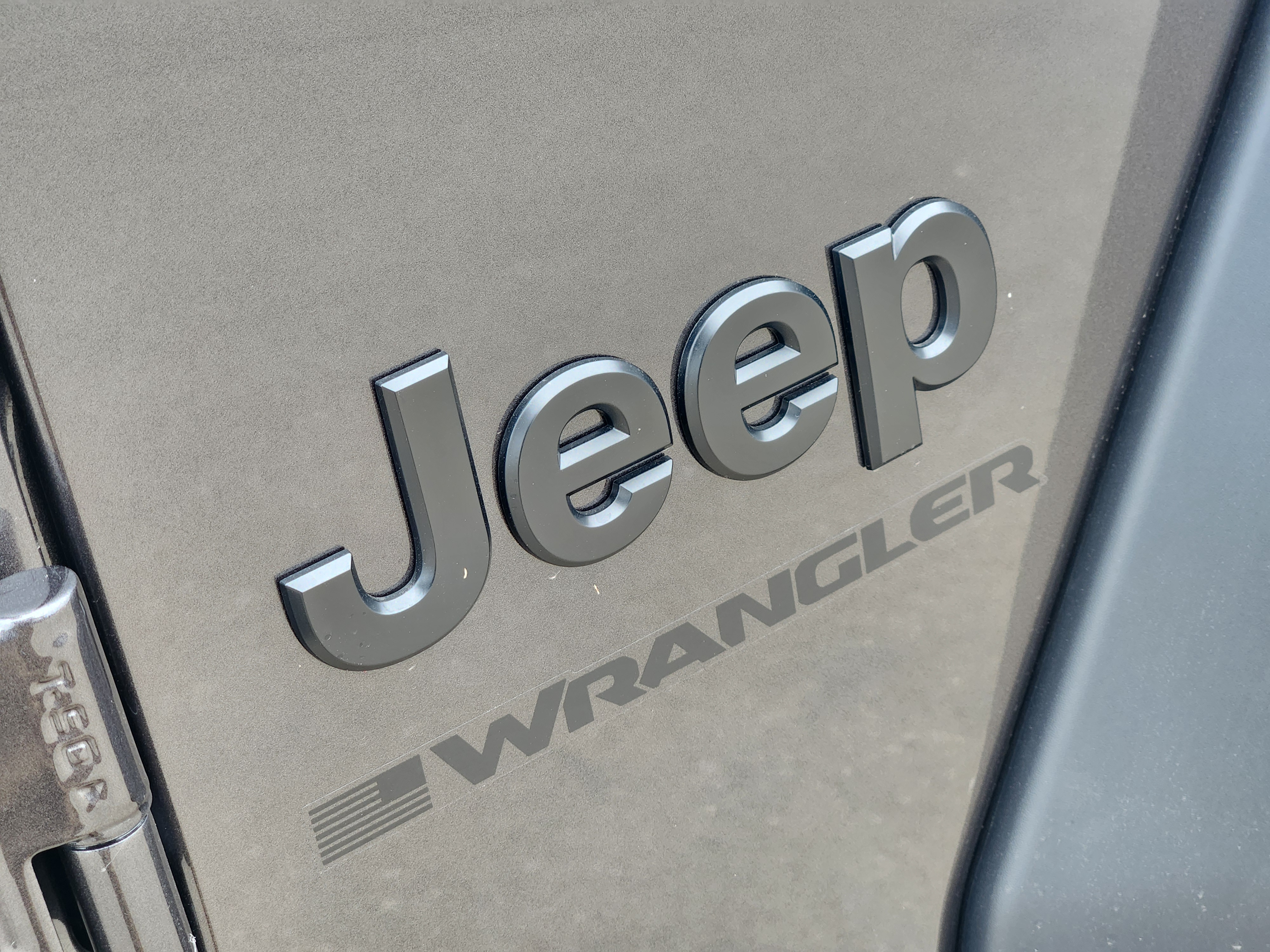 2025 Jeep Wrangler Sport 9