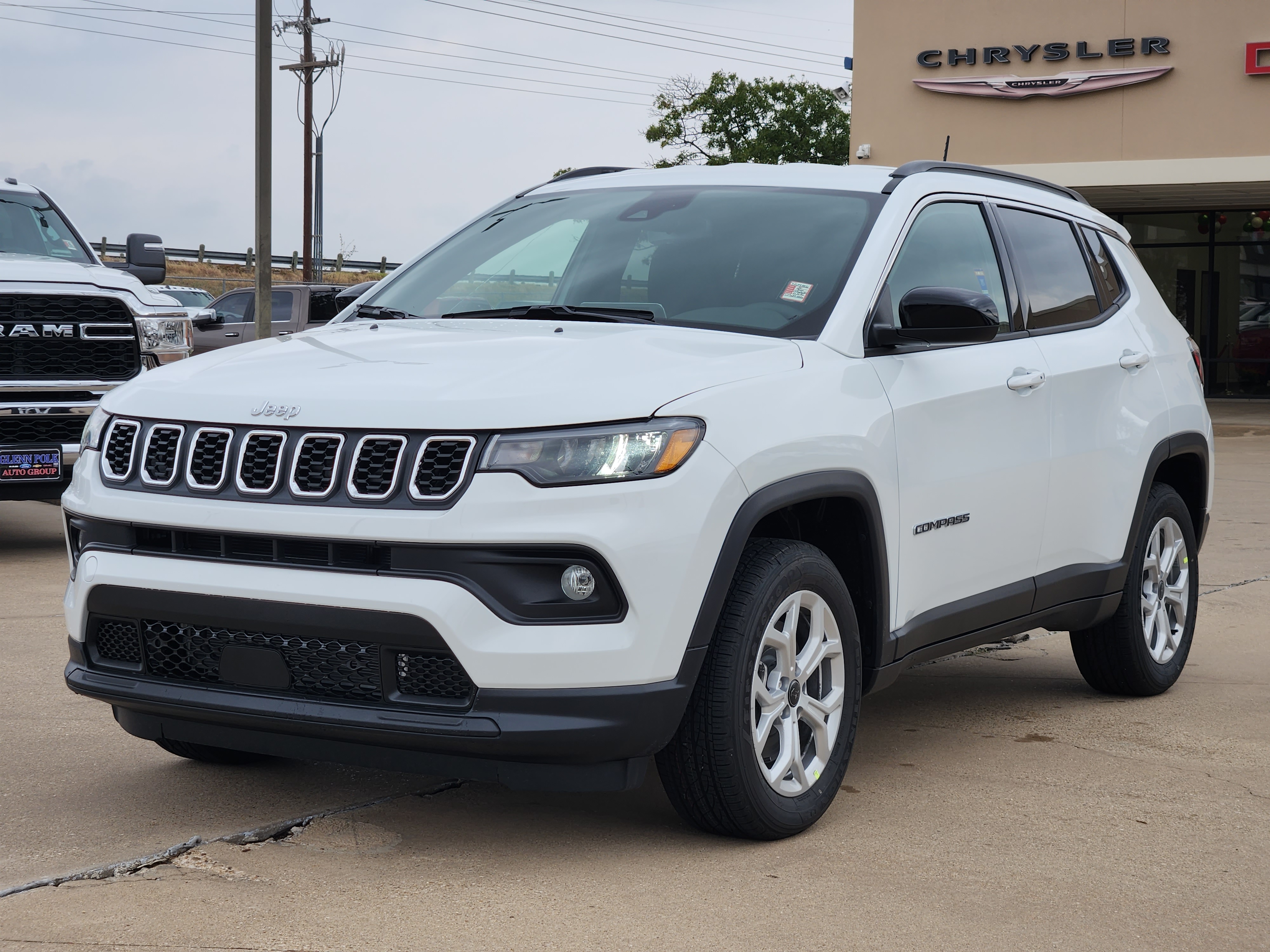 2025 Jeep Compass Latitude 2