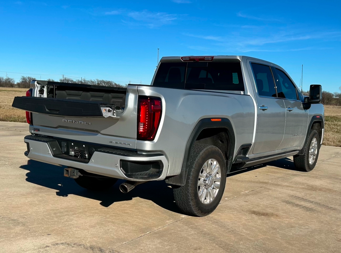 2022 GMC Sierra 2500HD Denali 8