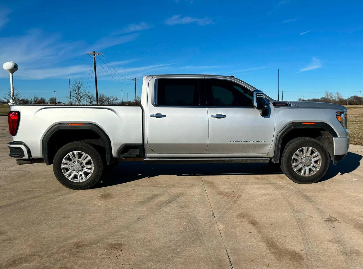 2022 GMC Sierra 2500HD Denali 9