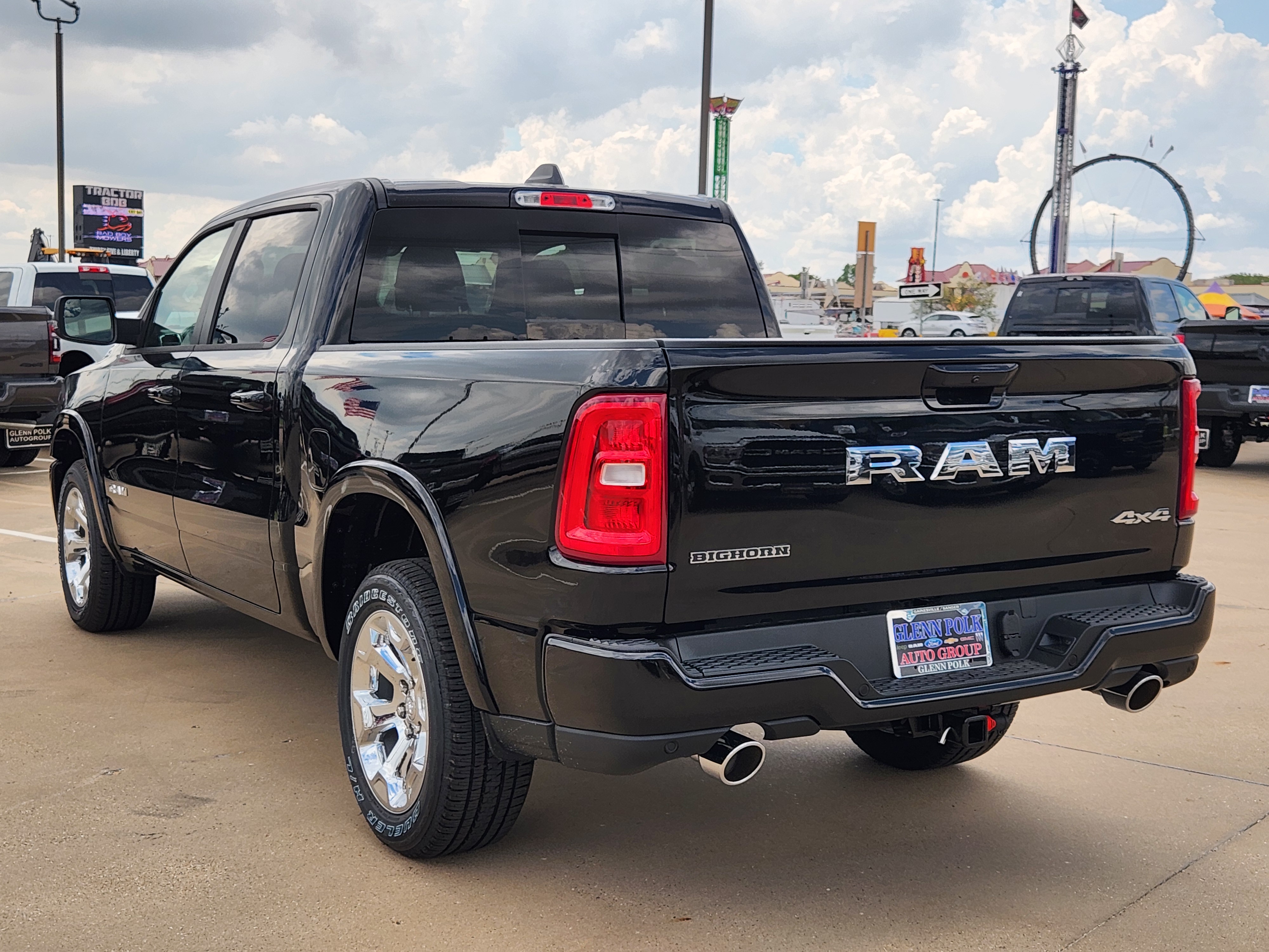 2025 Ram 1500 Big Horn/Lone Star 2