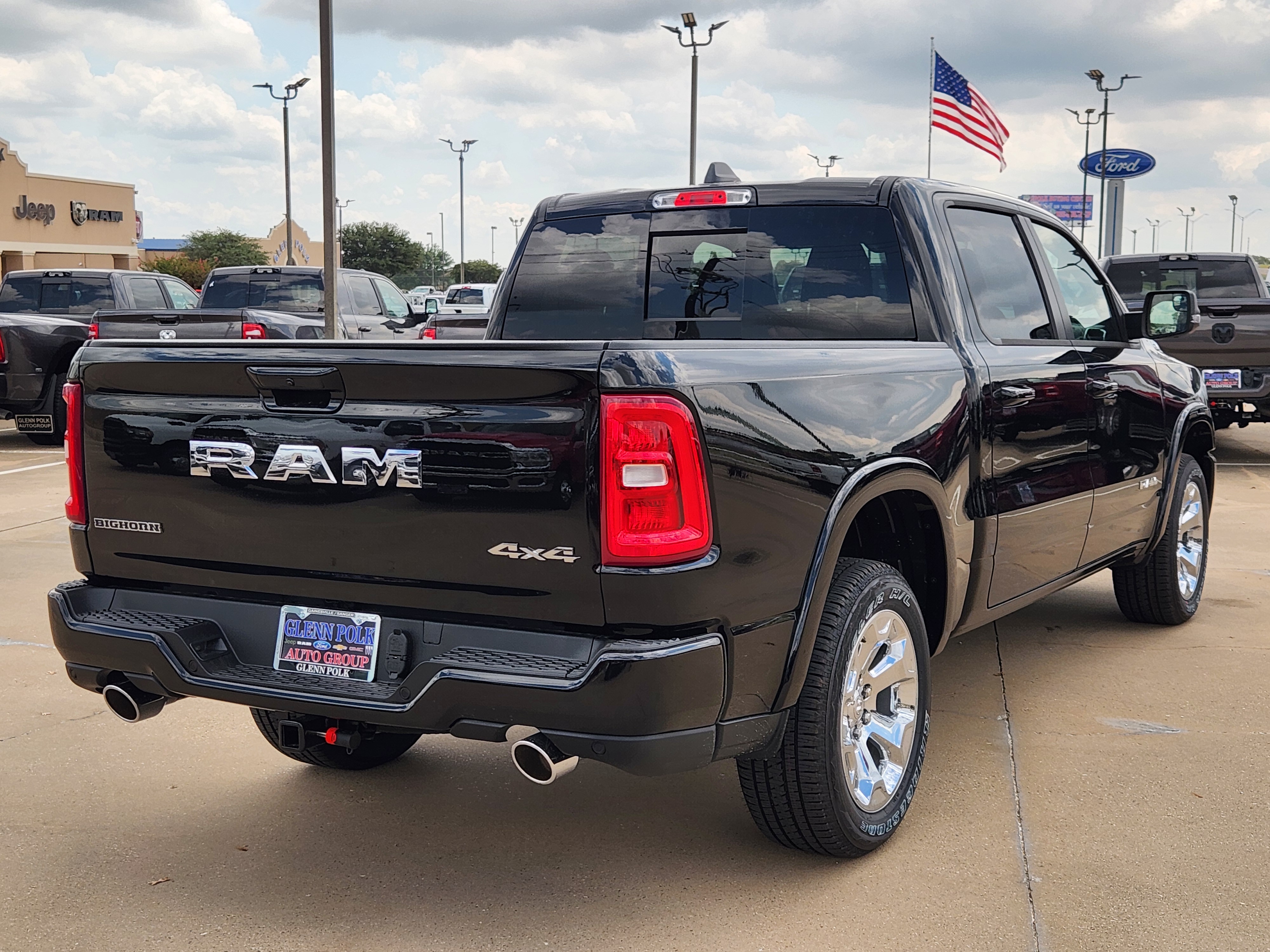 2025 Ram 1500 Big Horn/Lone Star 4