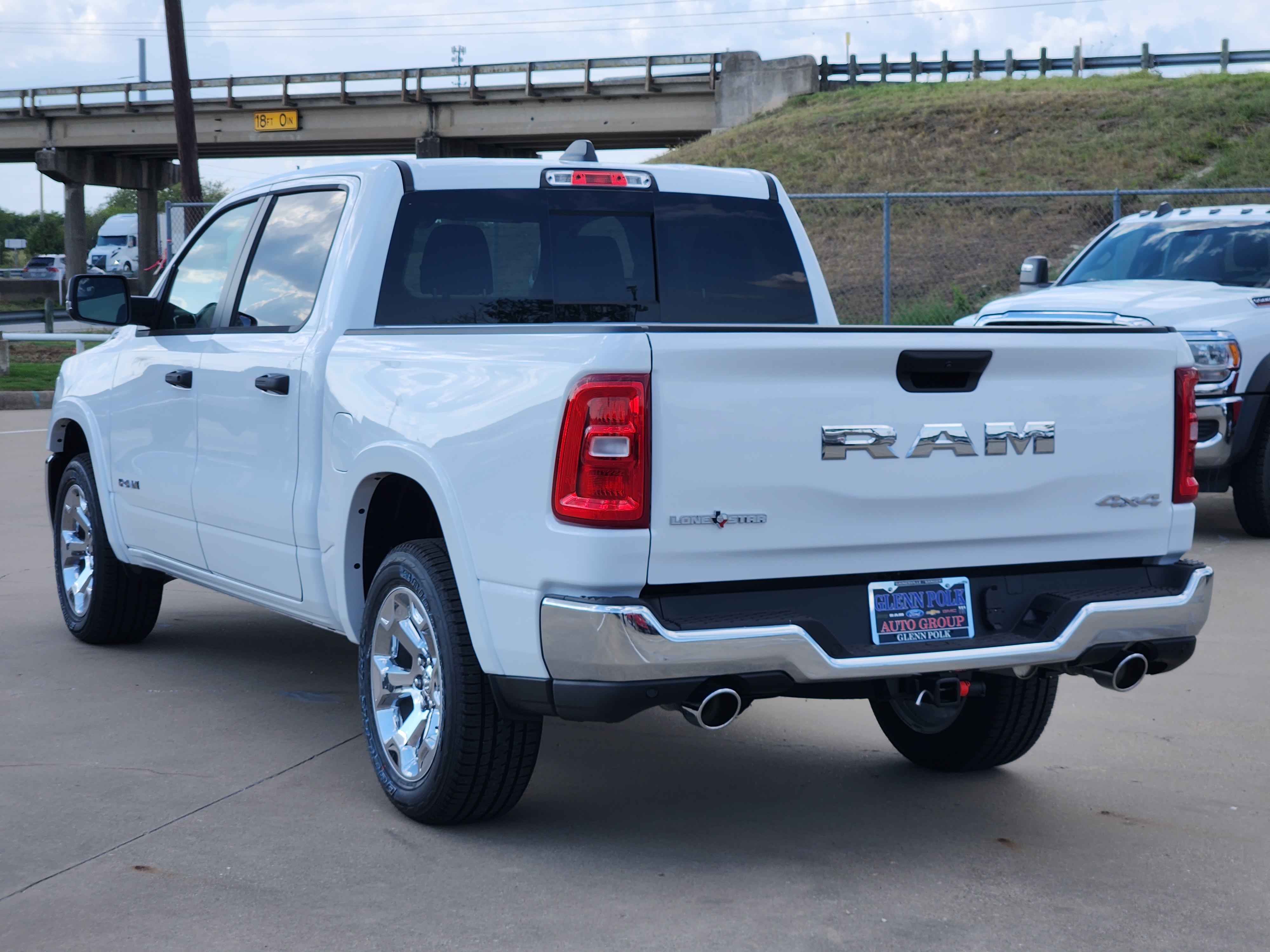 2025 Ram 1500 Big Horn/Lone Star 4