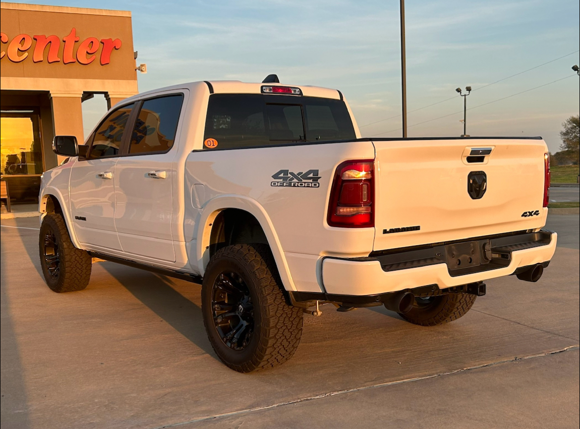 2021 Ram 1500 Laramie 7