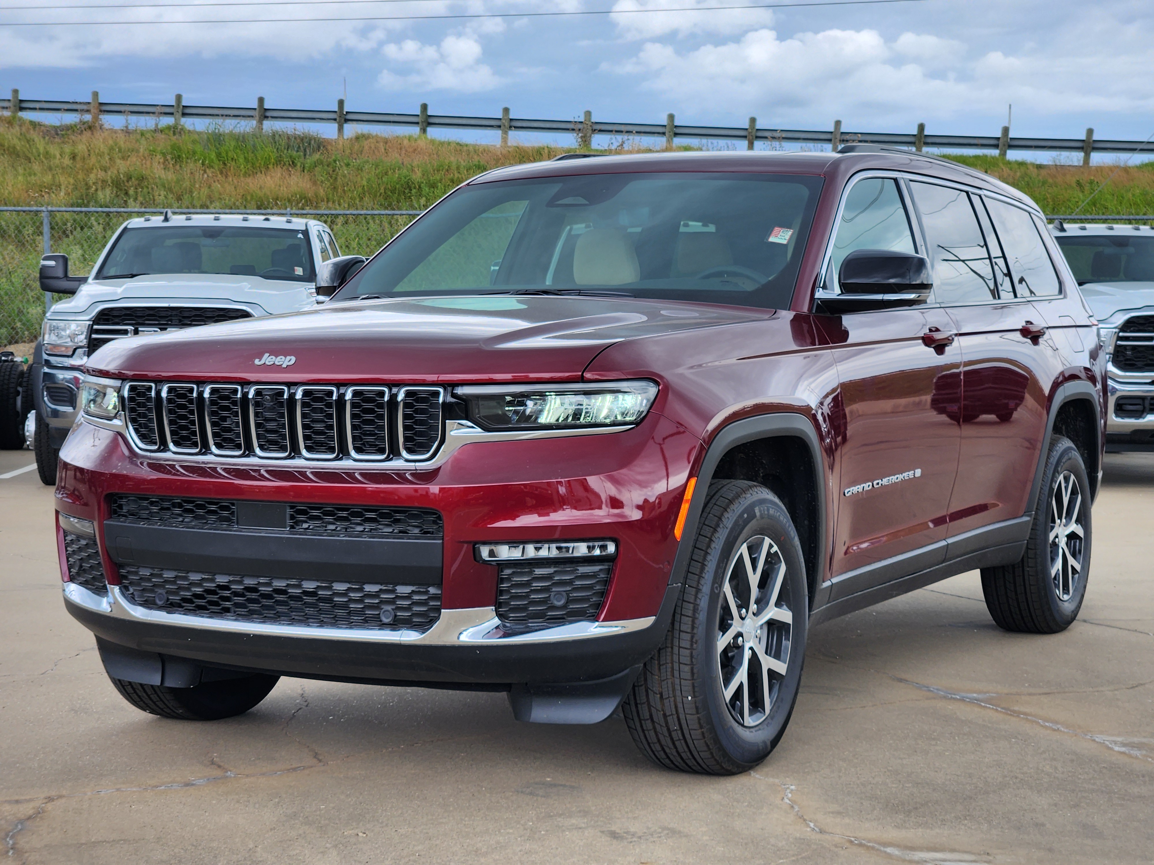 2024 Jeep Grand Cherokee L Limited 2