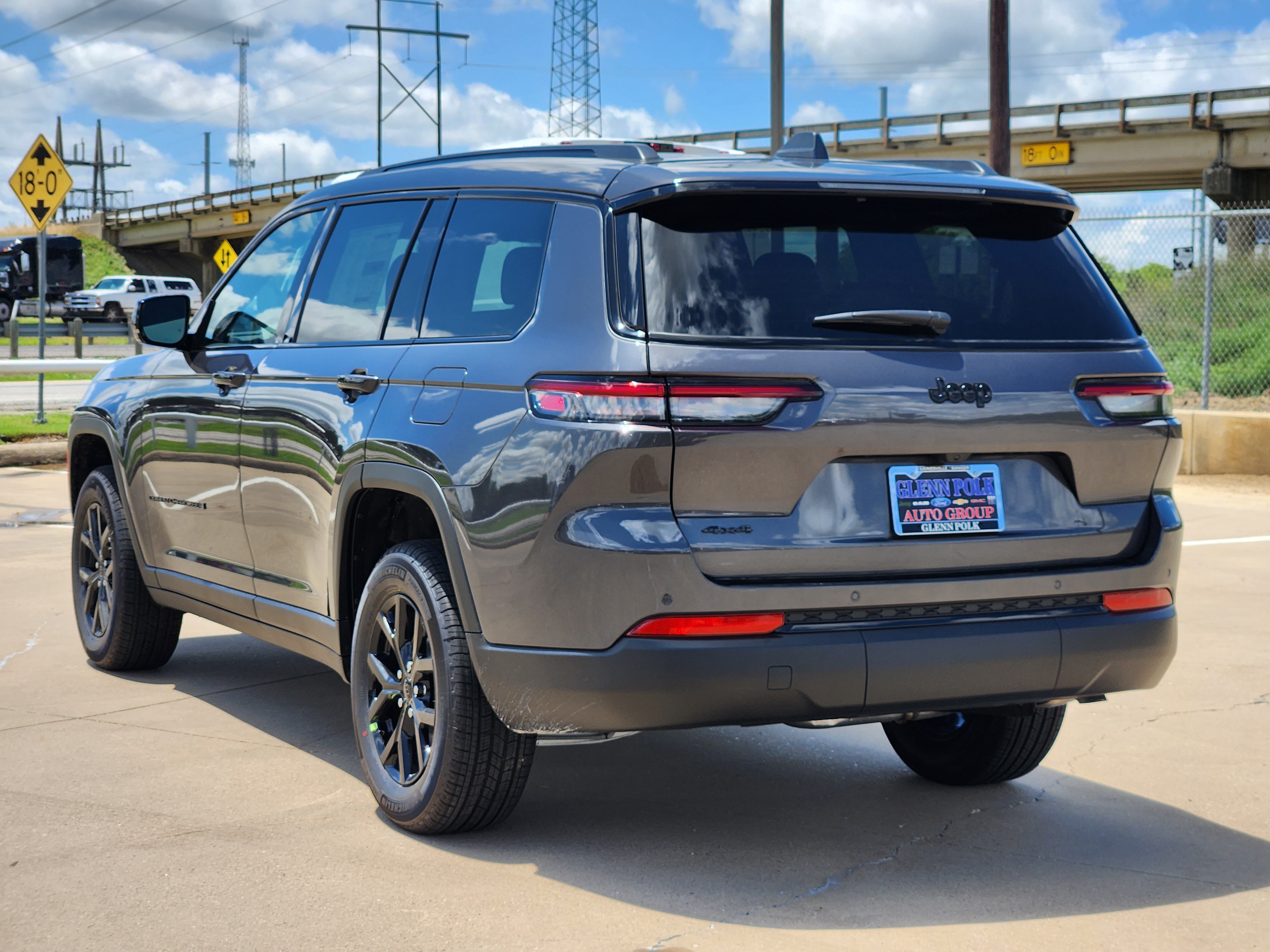 2024 Jeep Grand Cherokee L Altitude 4