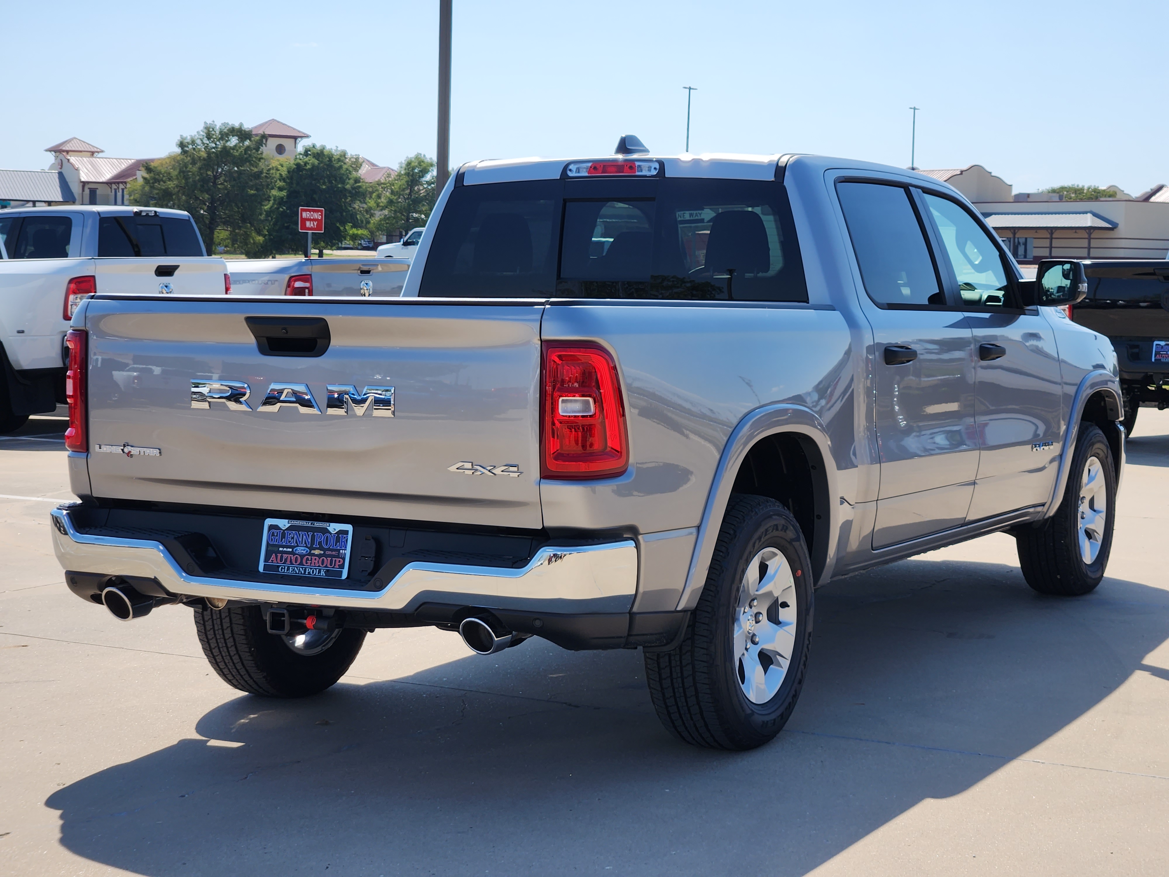 2025 Ram 1500 Big Horn/Lone Star 5