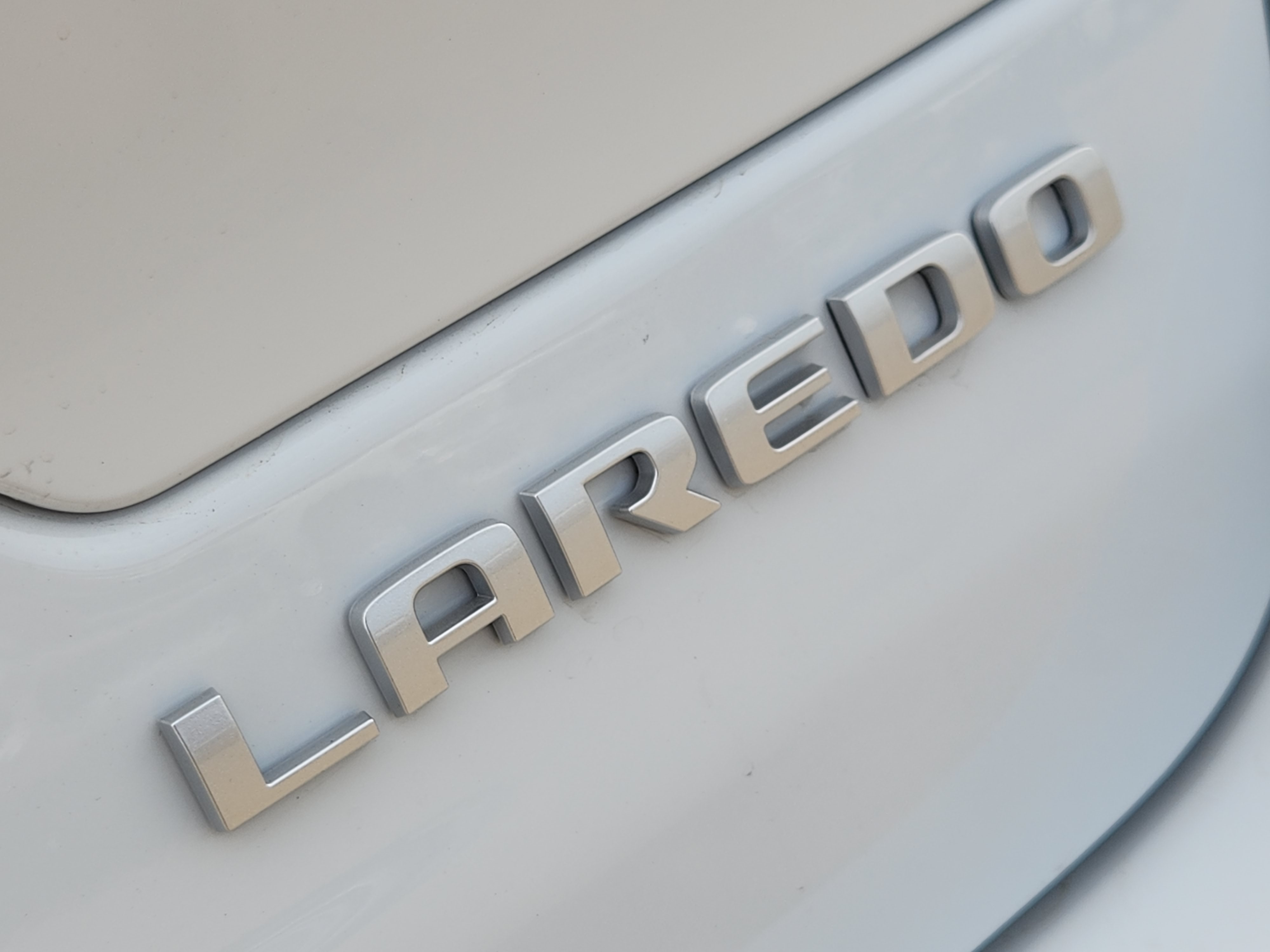 2024 Jeep Grand Cherokee Laredo 9