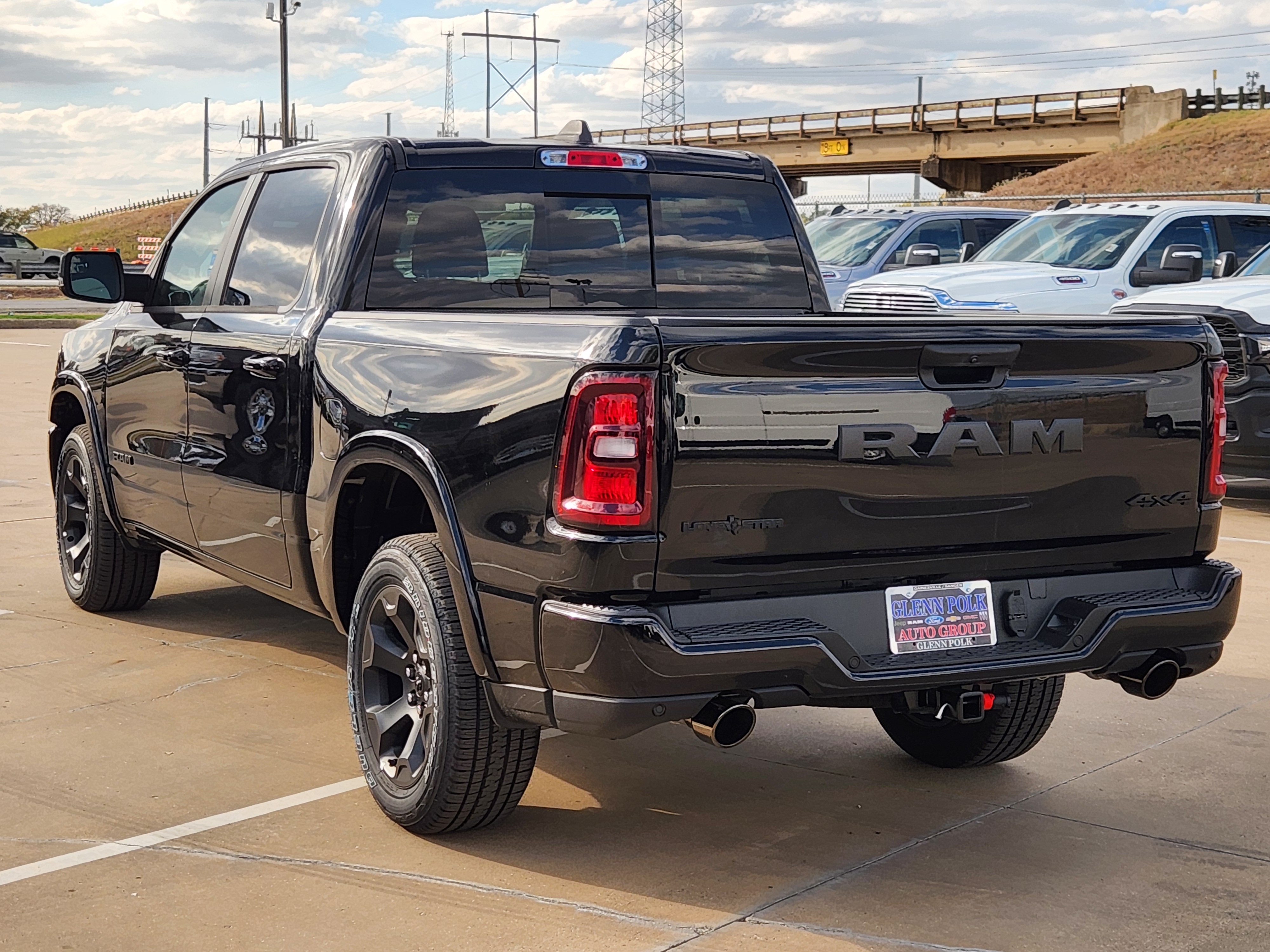 2025 Ram 1500 Big Horn/Lone Star 4