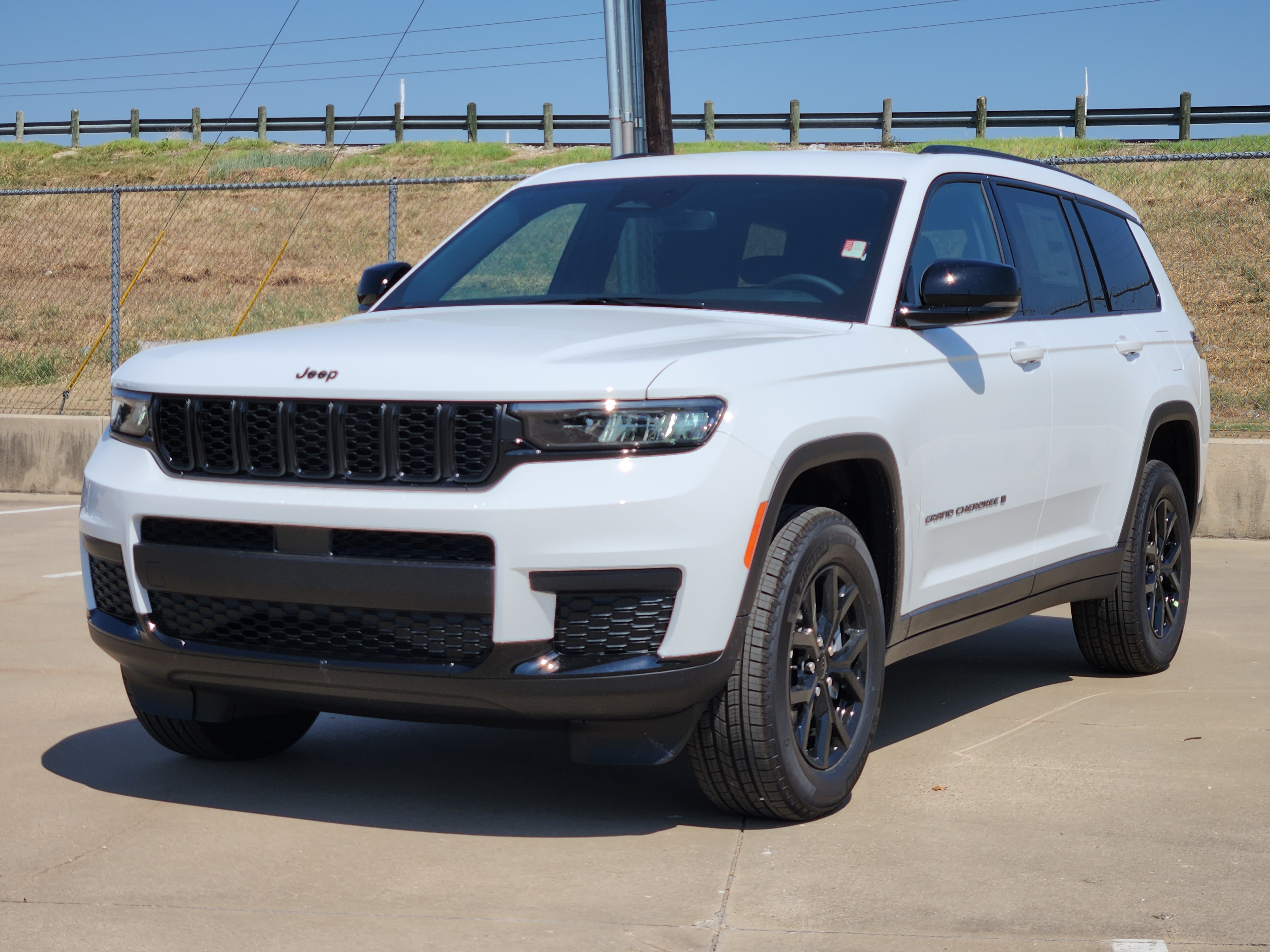 2024 Jeep Grand Cherokee L Altitude 2