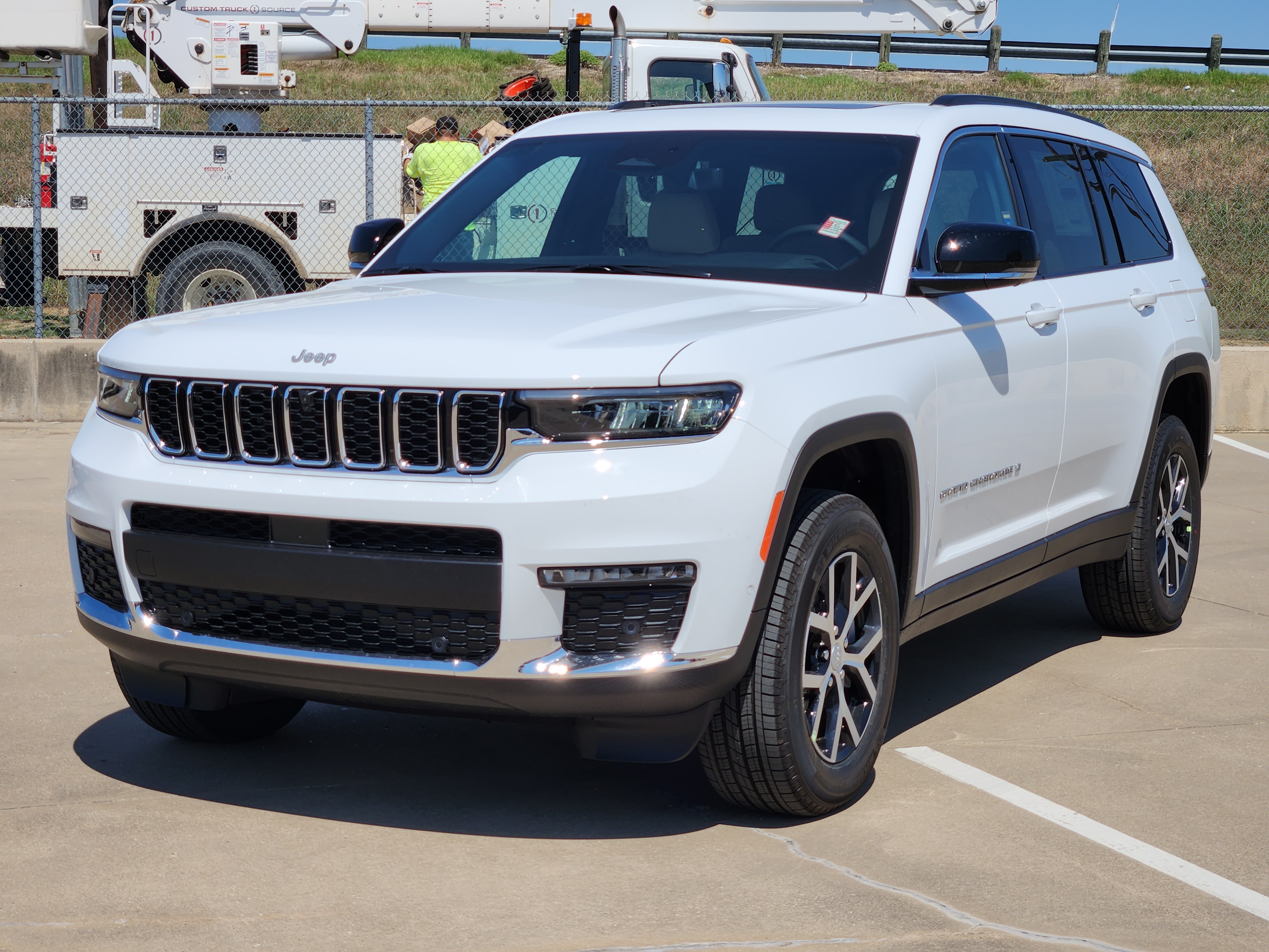 2024 Jeep Grand Cherokee L Limited 2