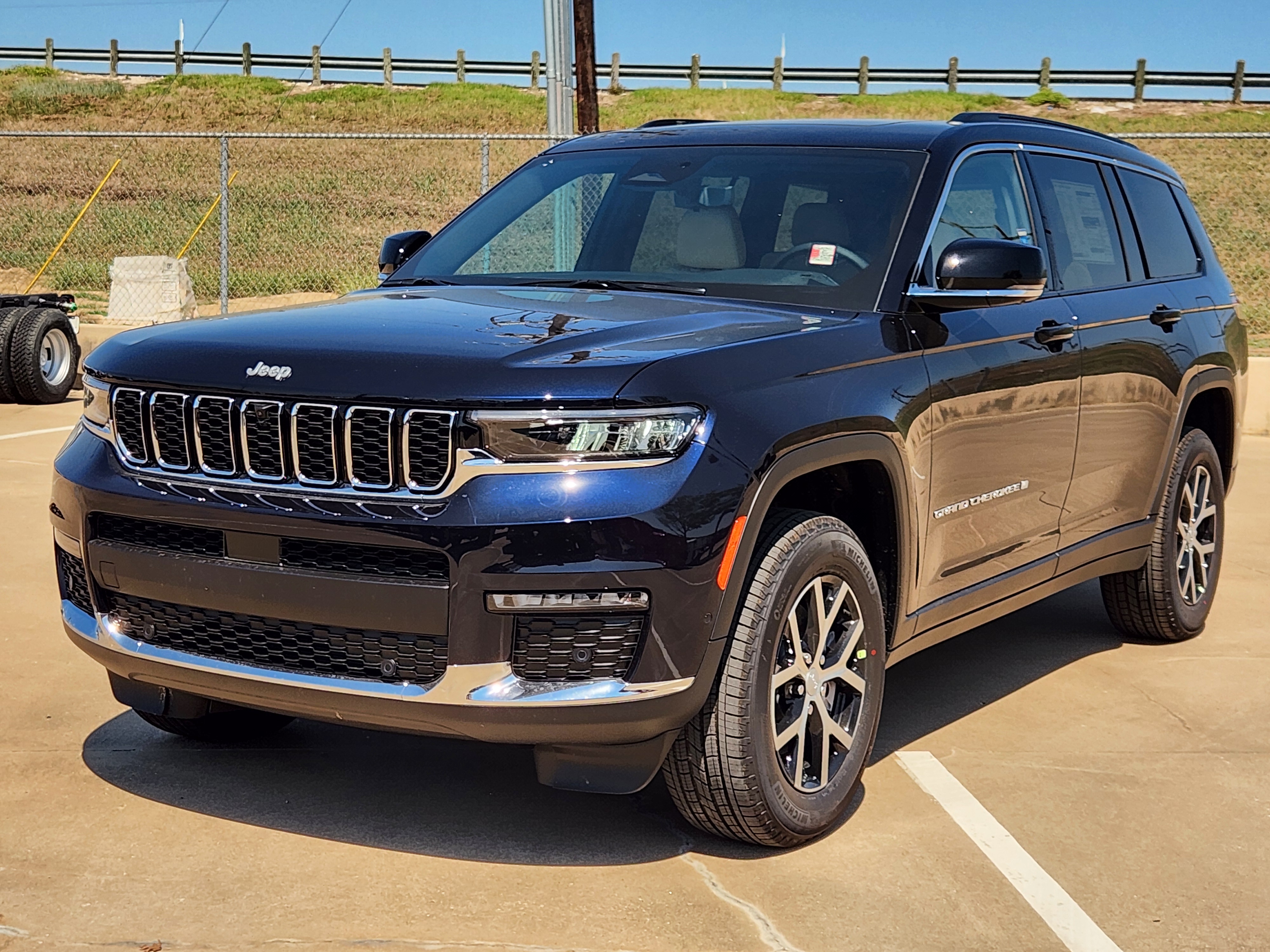 2024 Jeep Grand Cherokee L Limited 2