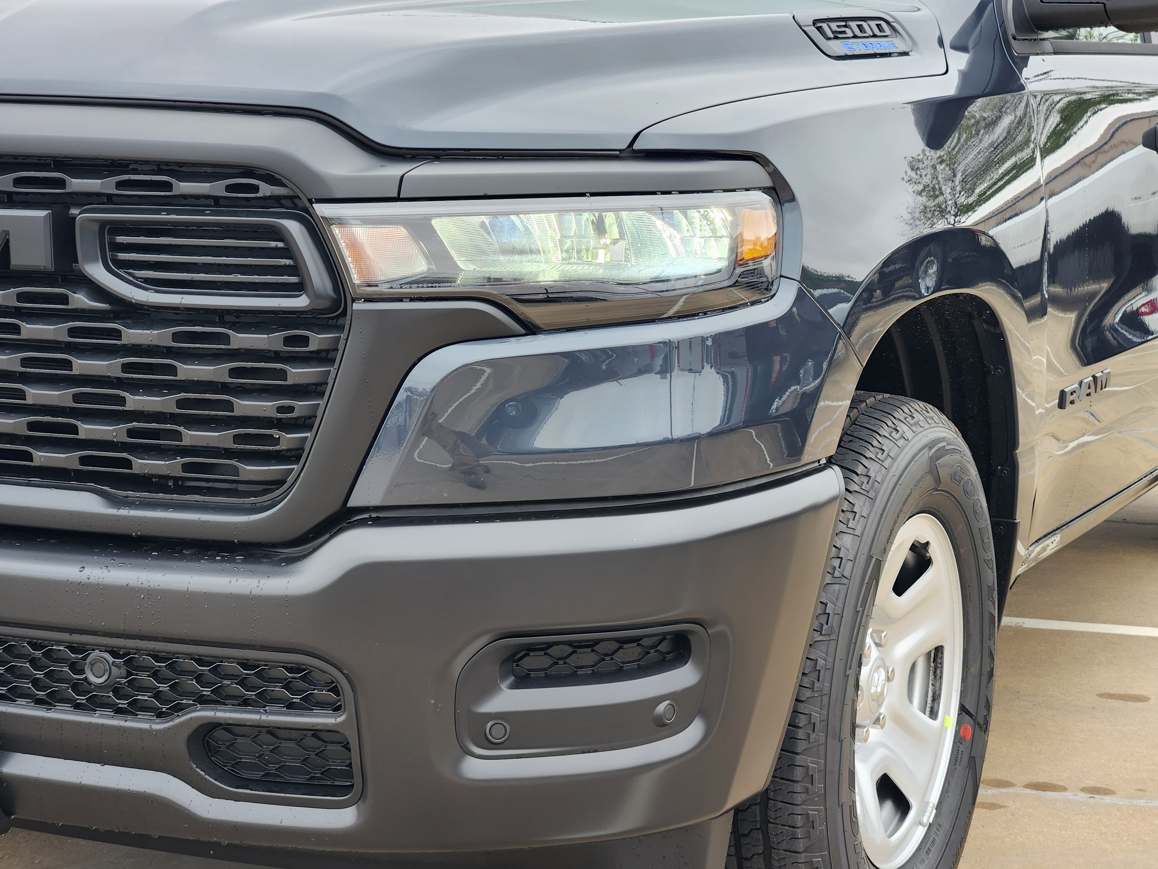 2025 Ram 1500 Tradesman 7