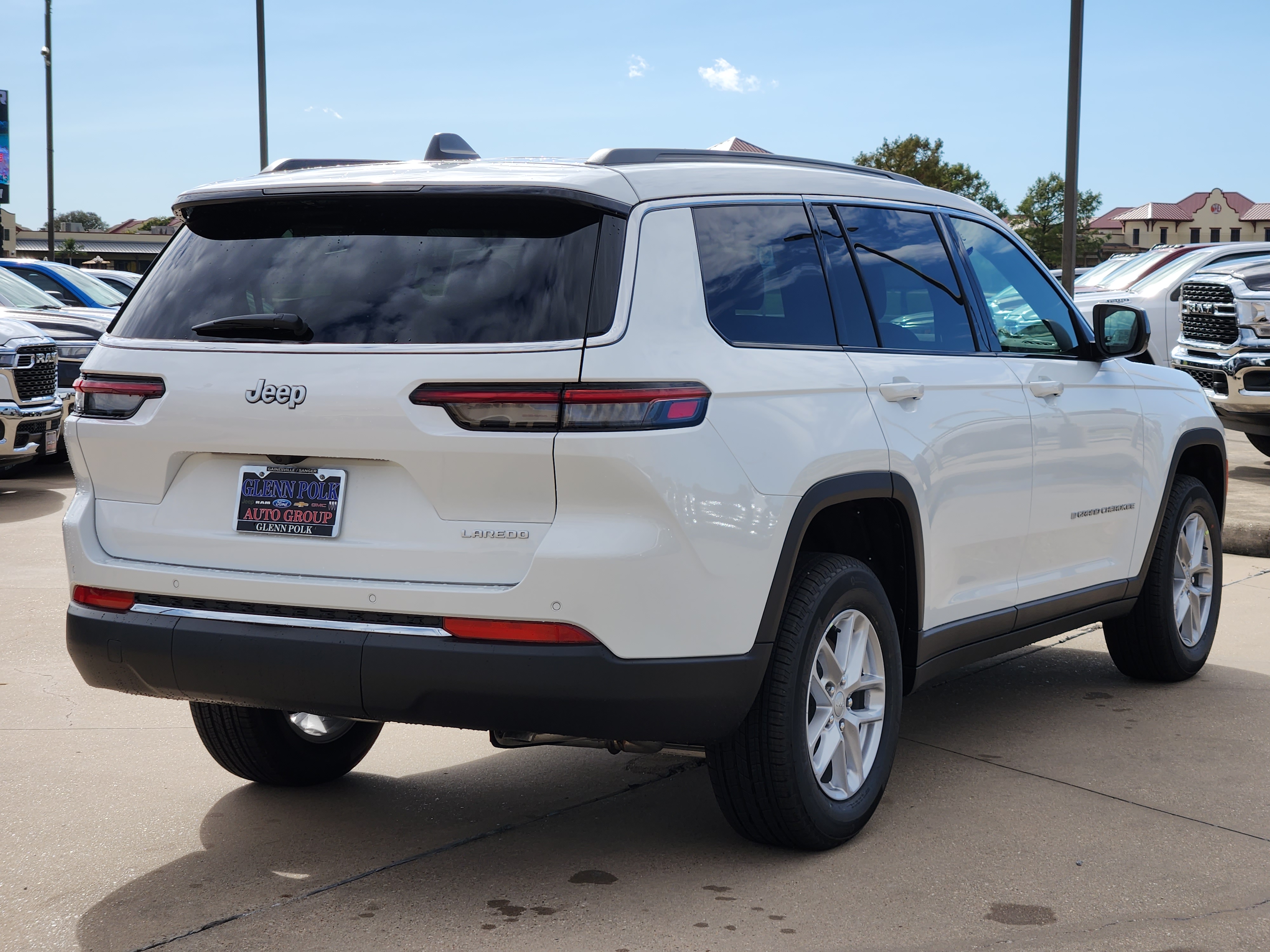 2025 Jeep Grand Cherokee L Laredo 5