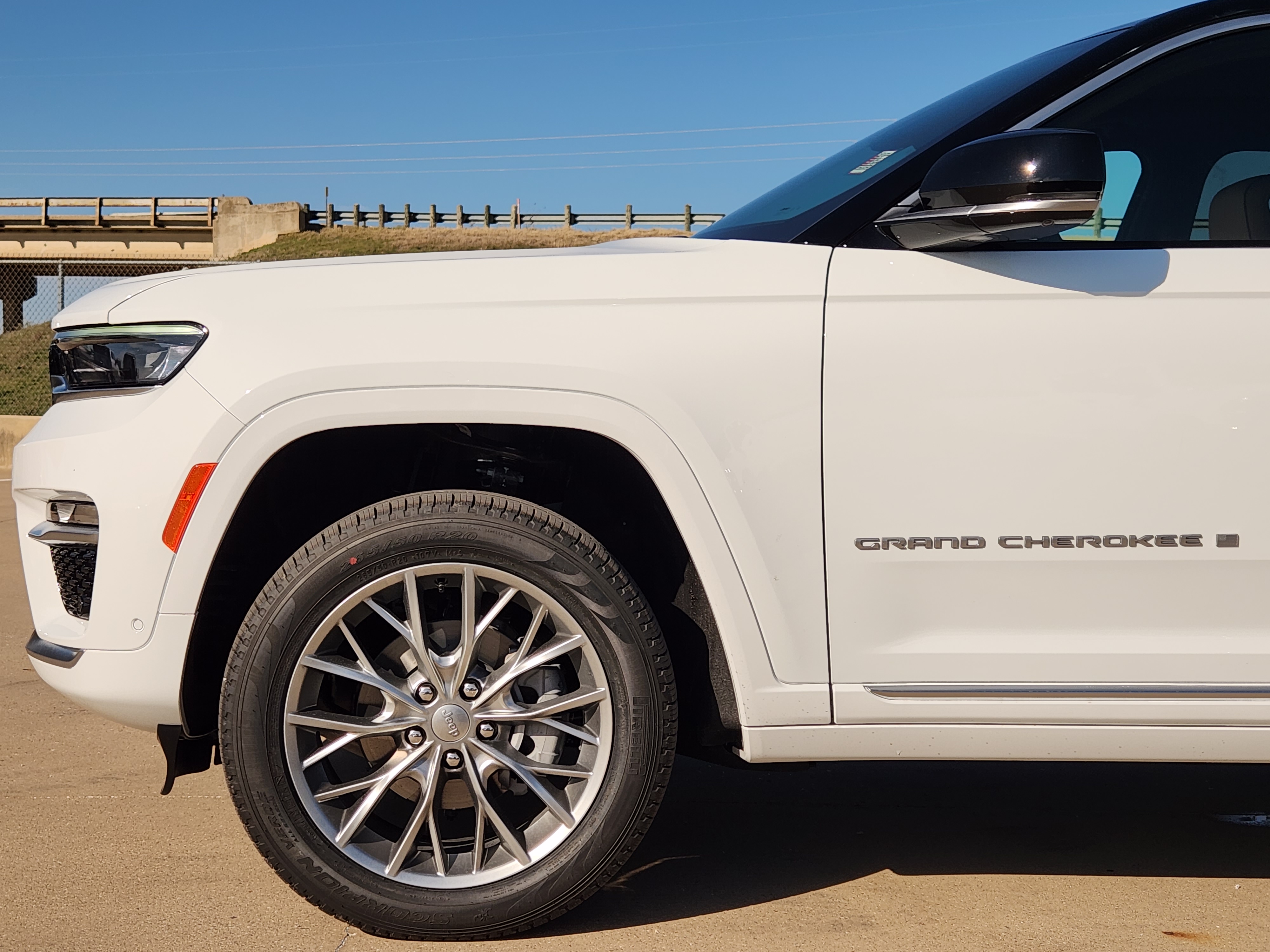 2025 Jeep Grand Cherokee Summit 6