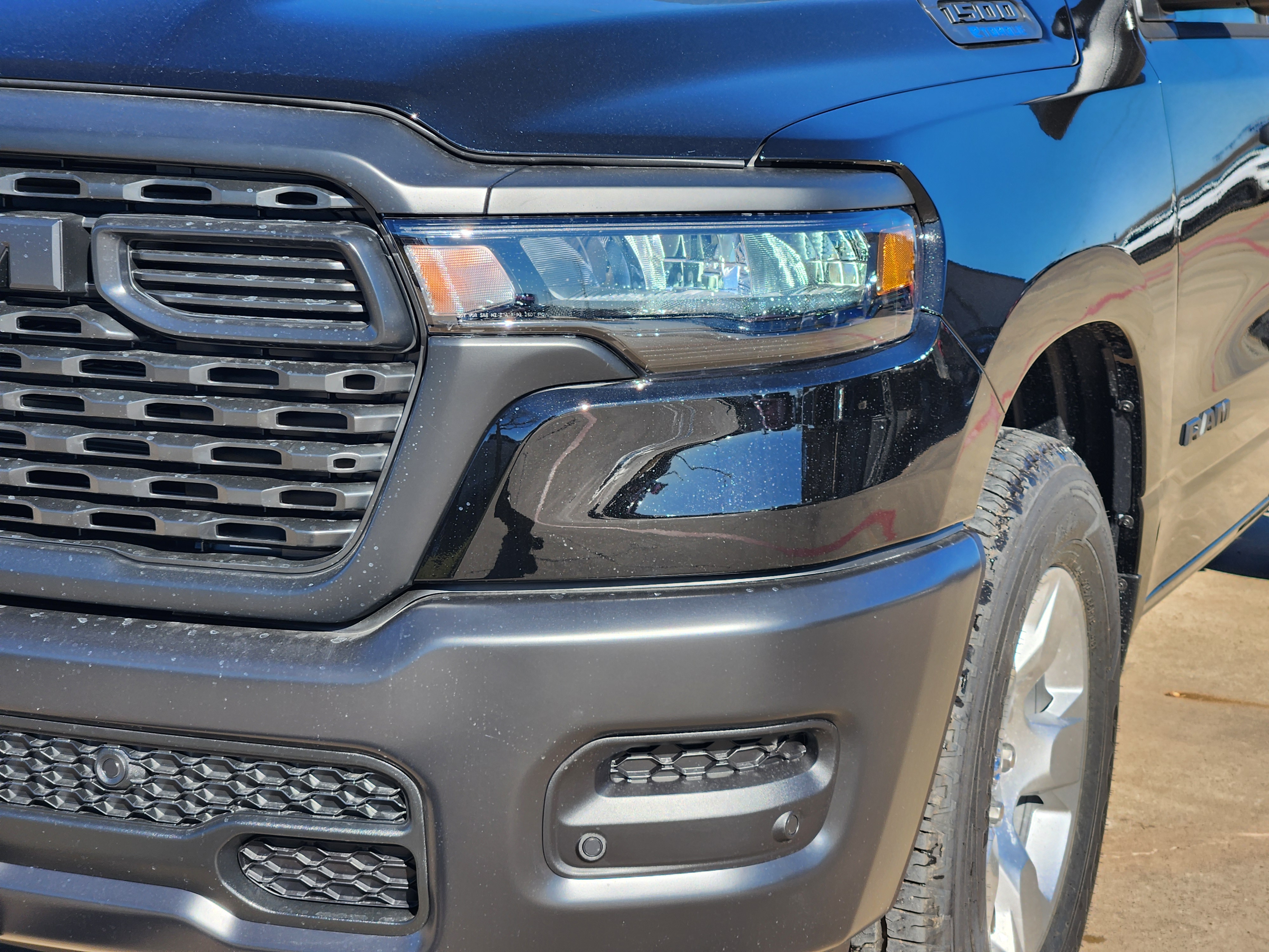 2025 Ram 1500 Tradesman 7