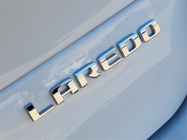 2024 Jeep Grand Cherokee L Laredo 9