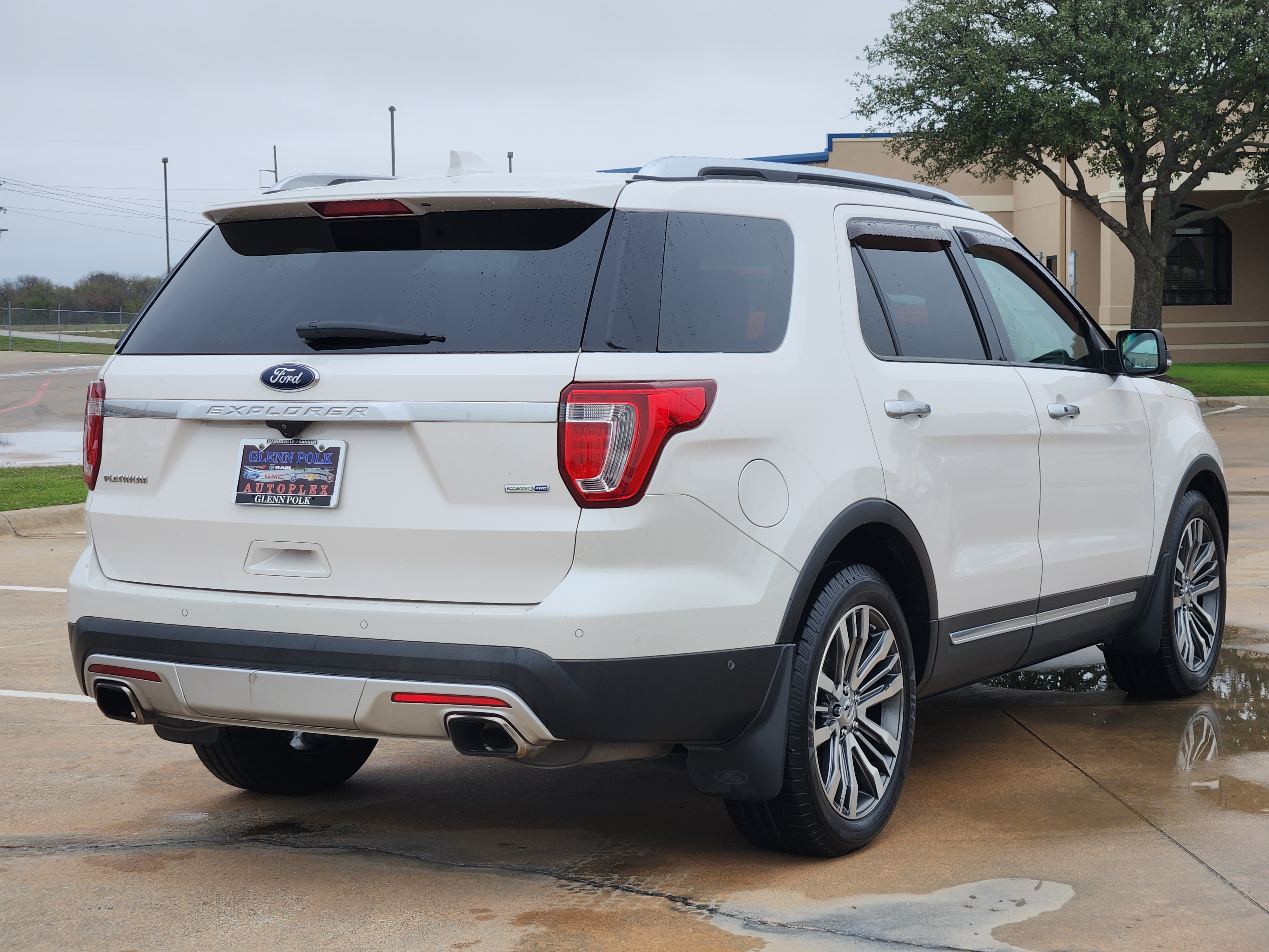 2017 Ford Explorer Platinum 7