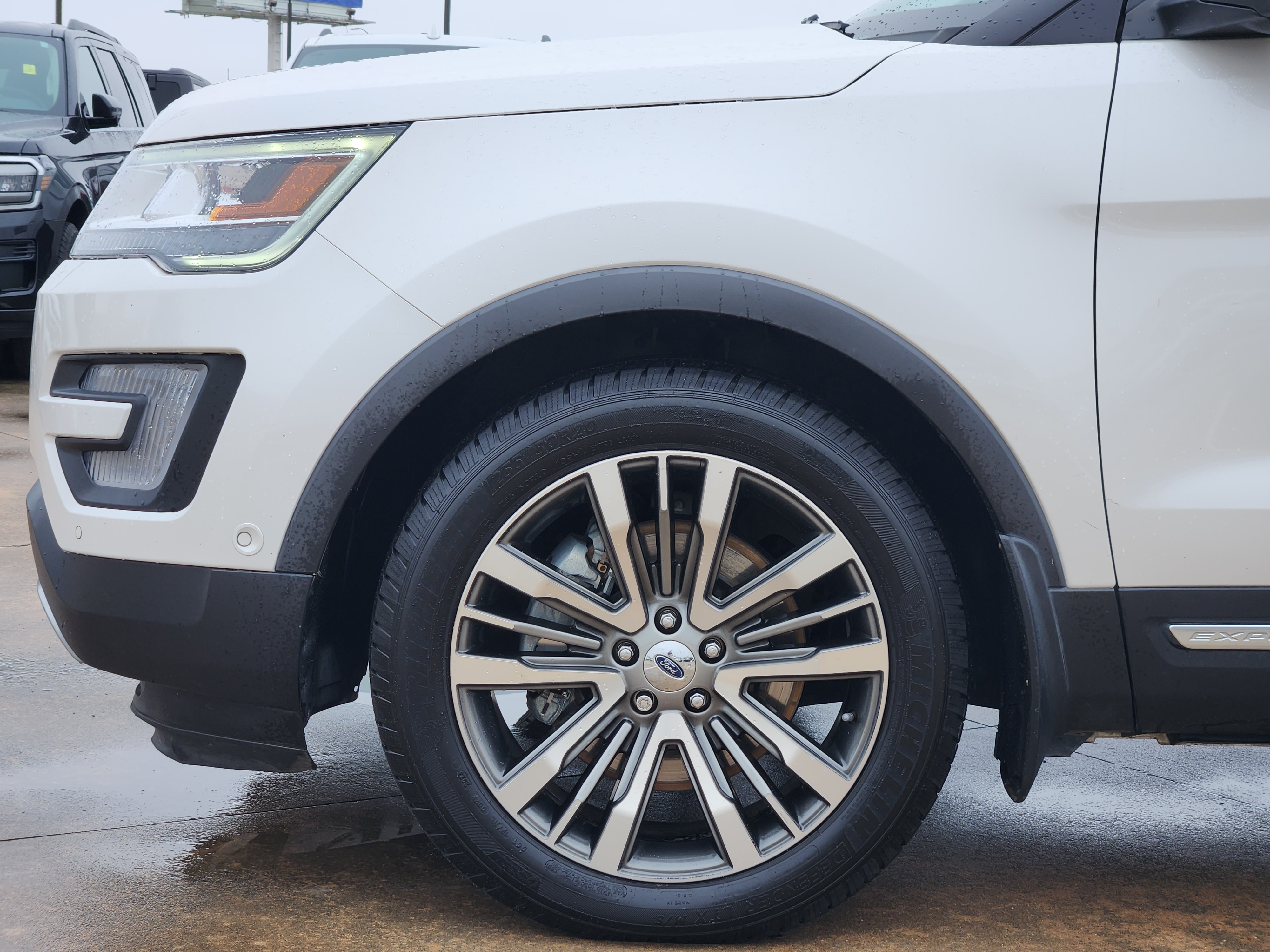 2017 Ford Explorer Platinum 8