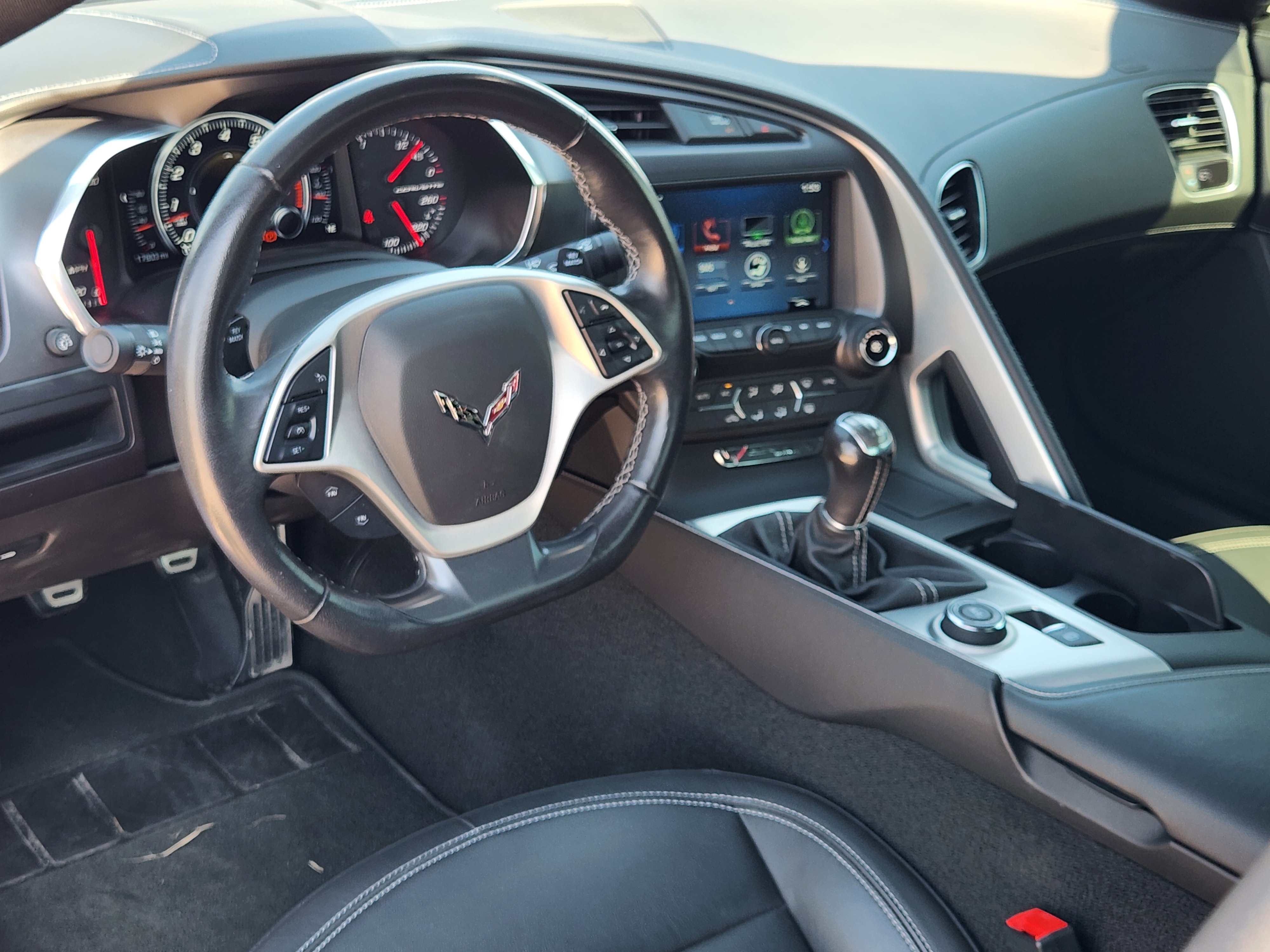 2019 Chevrolet Corvette Stingray 26