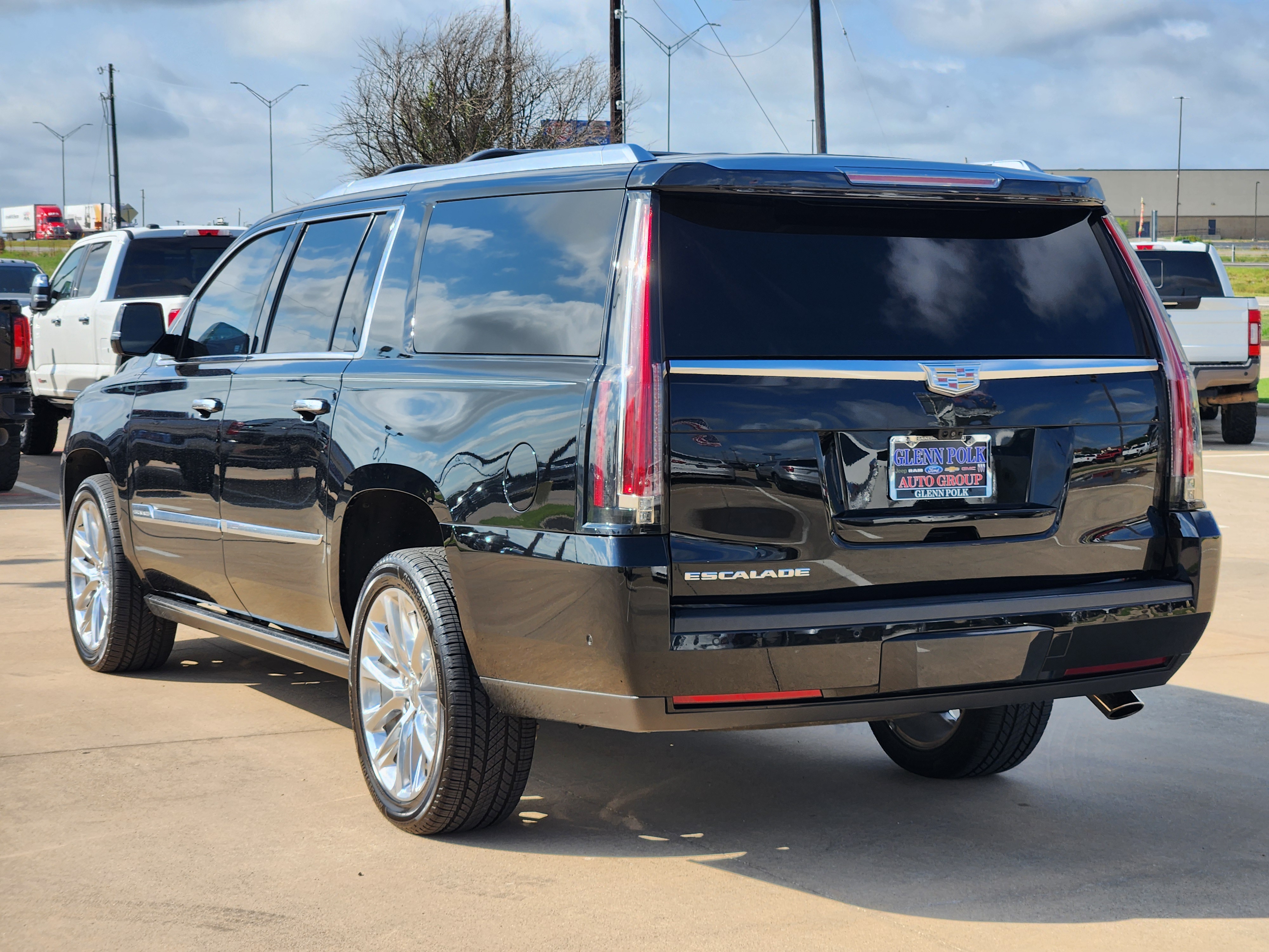 2017 Cadillac Escalade ESV Premium 5