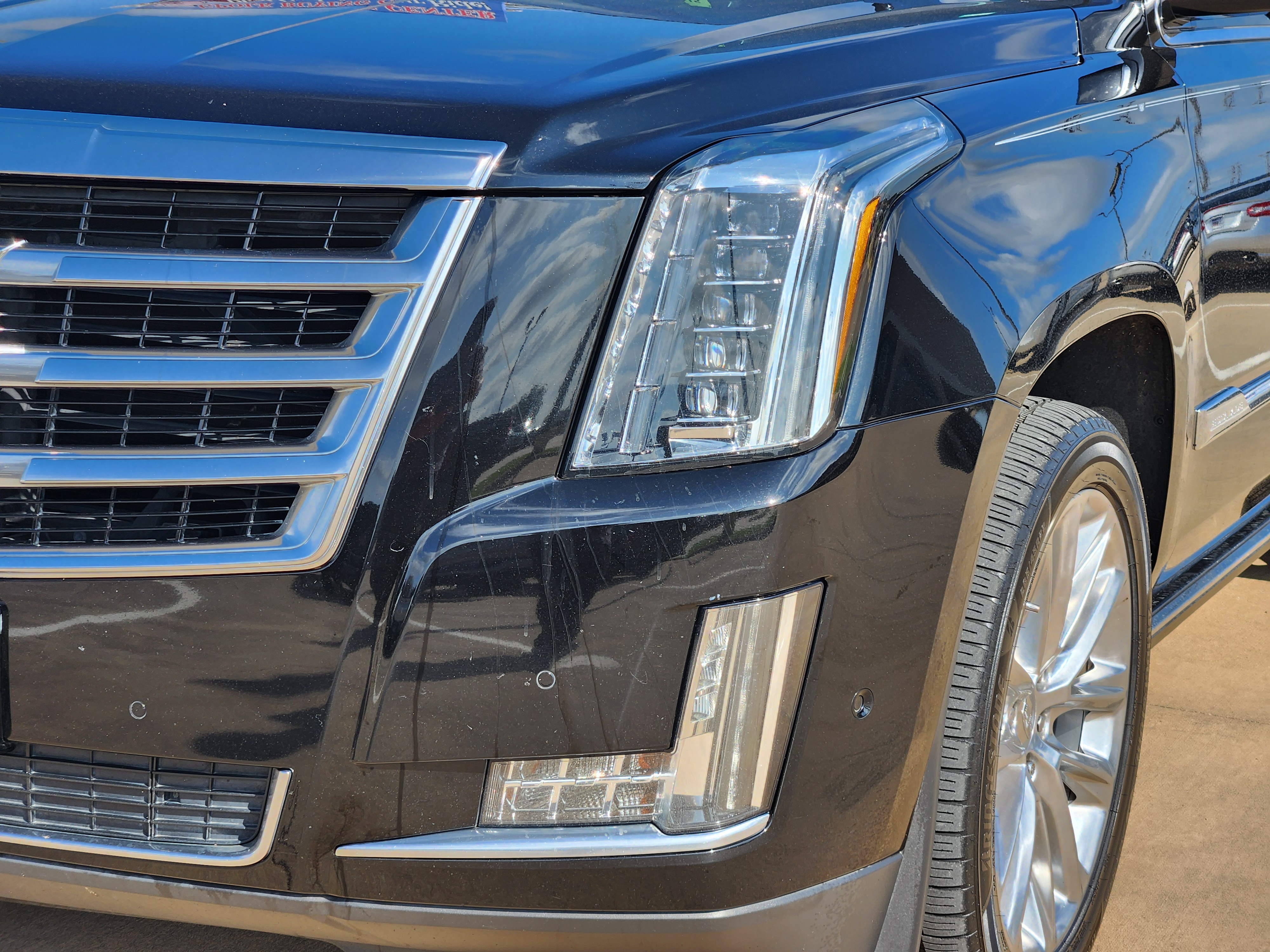 2017 Cadillac Escalade ESV Premium 9