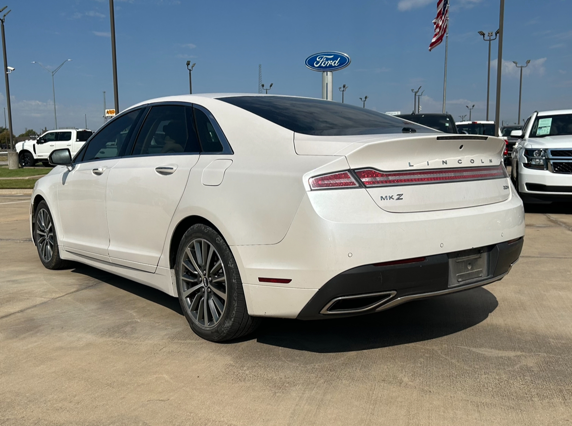 2017 Lincoln MKZ Hybrid 5