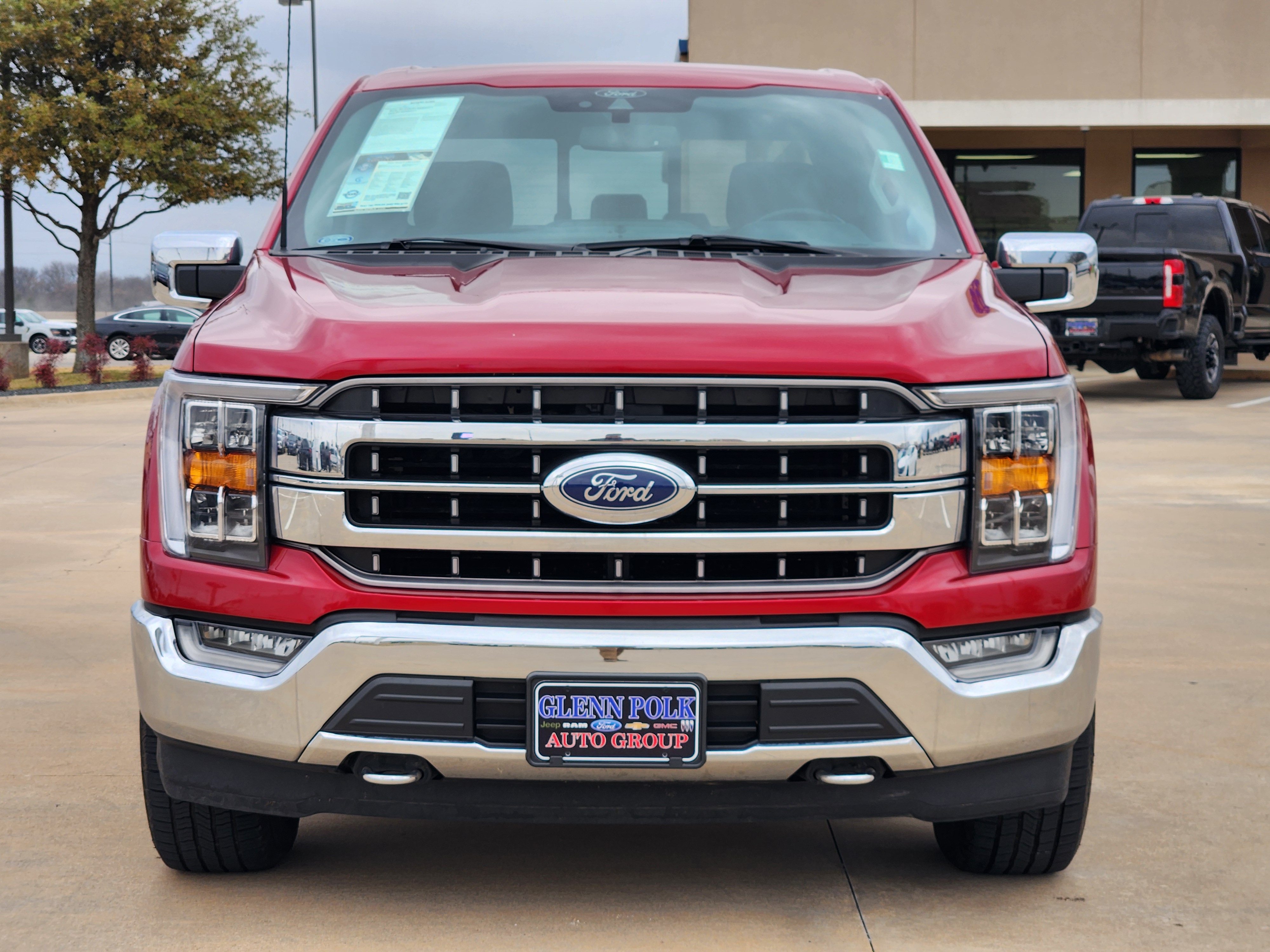 2021 Ford F-150 Lariat 2