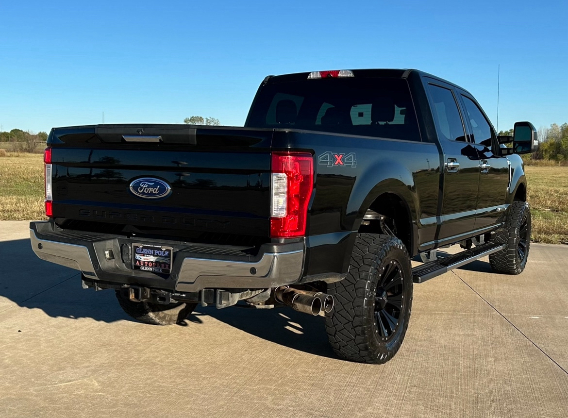 2017 Ford F-250SD XLT 8