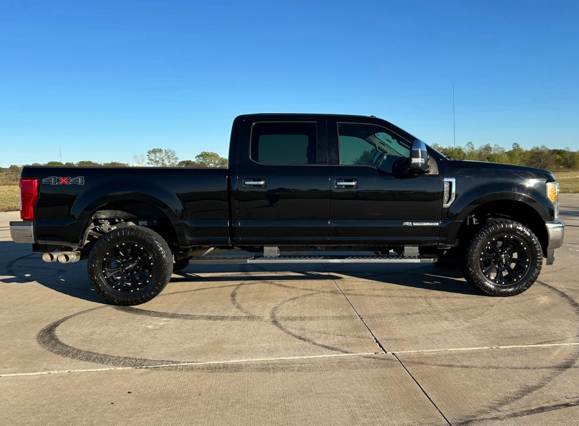 2017 Ford F-250SD XLT 9