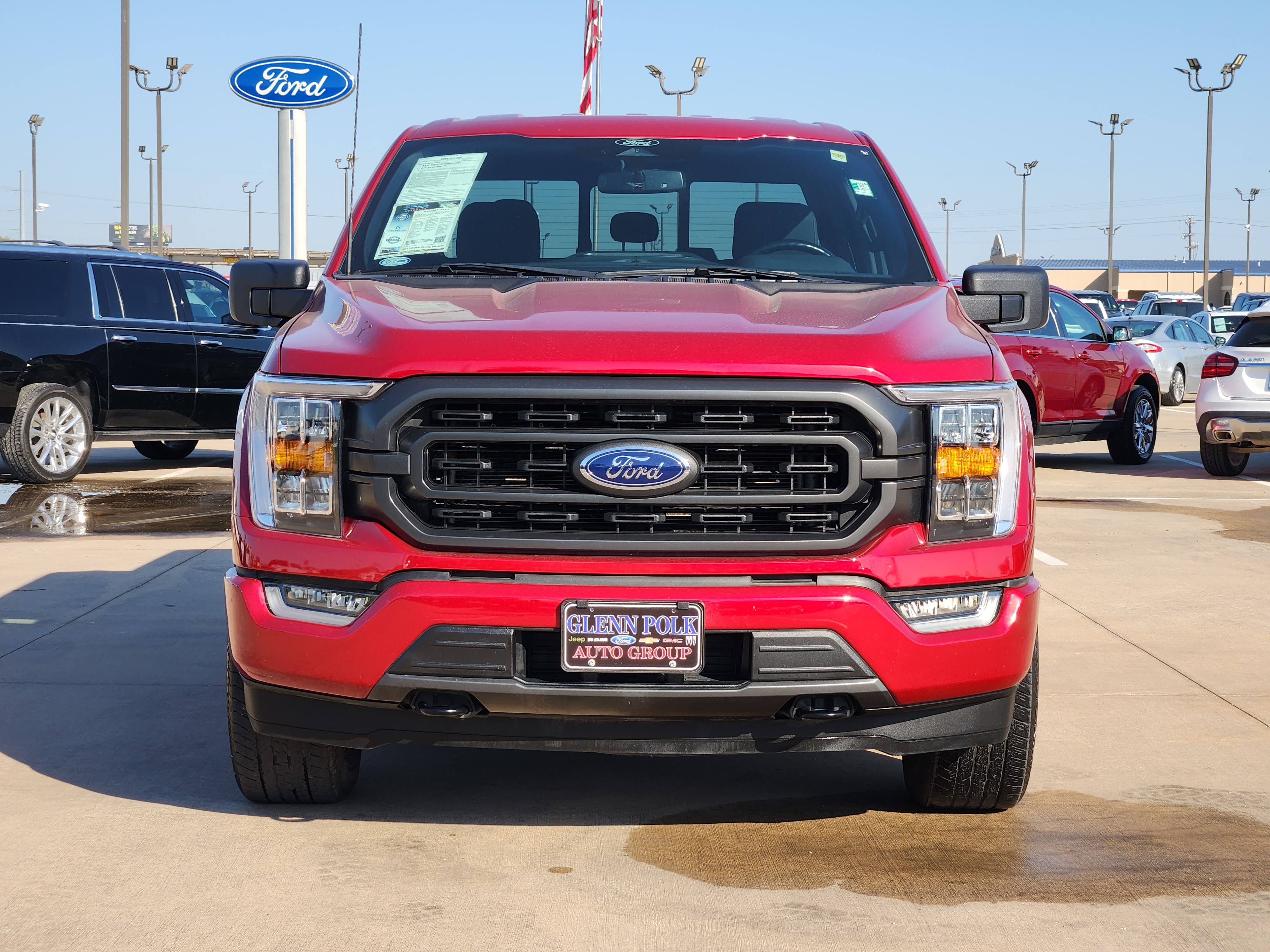 2022 Ford F-150 XLT 2