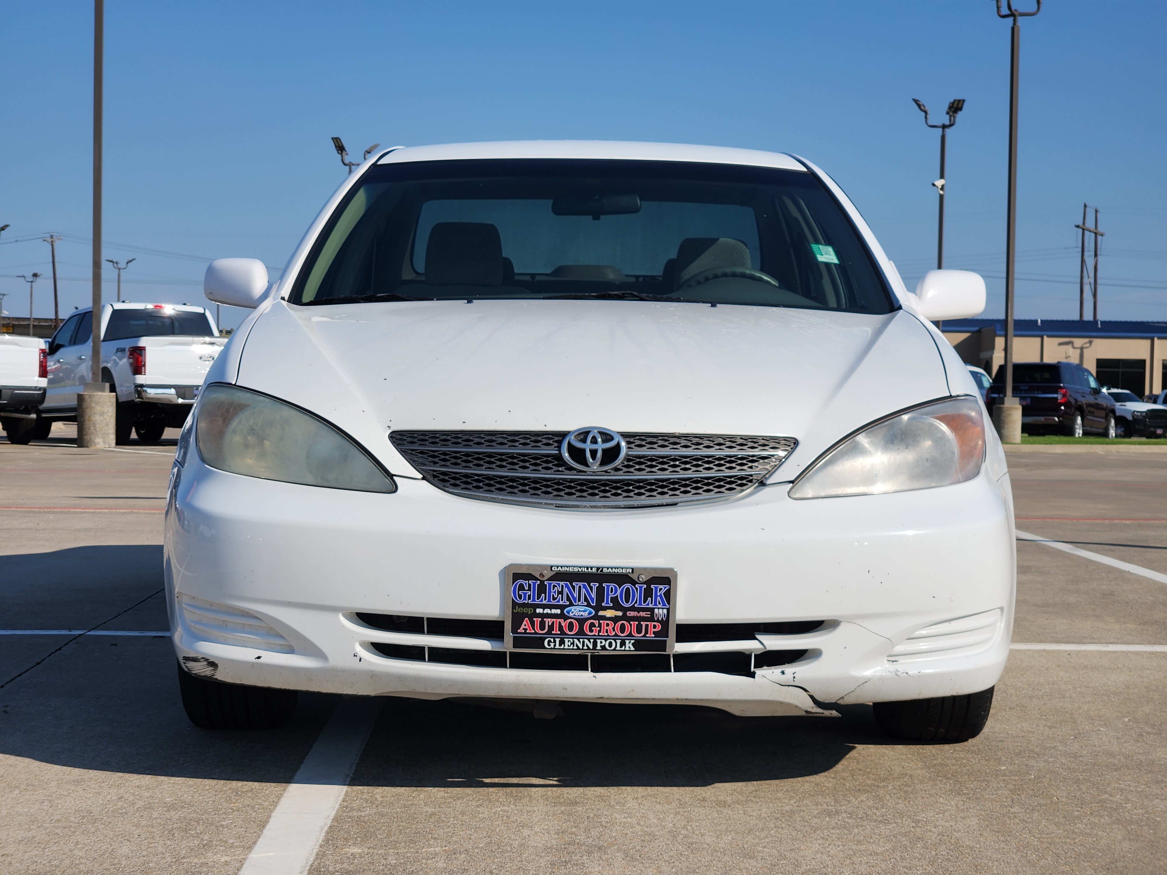 2004 Toyota Camry LE 2