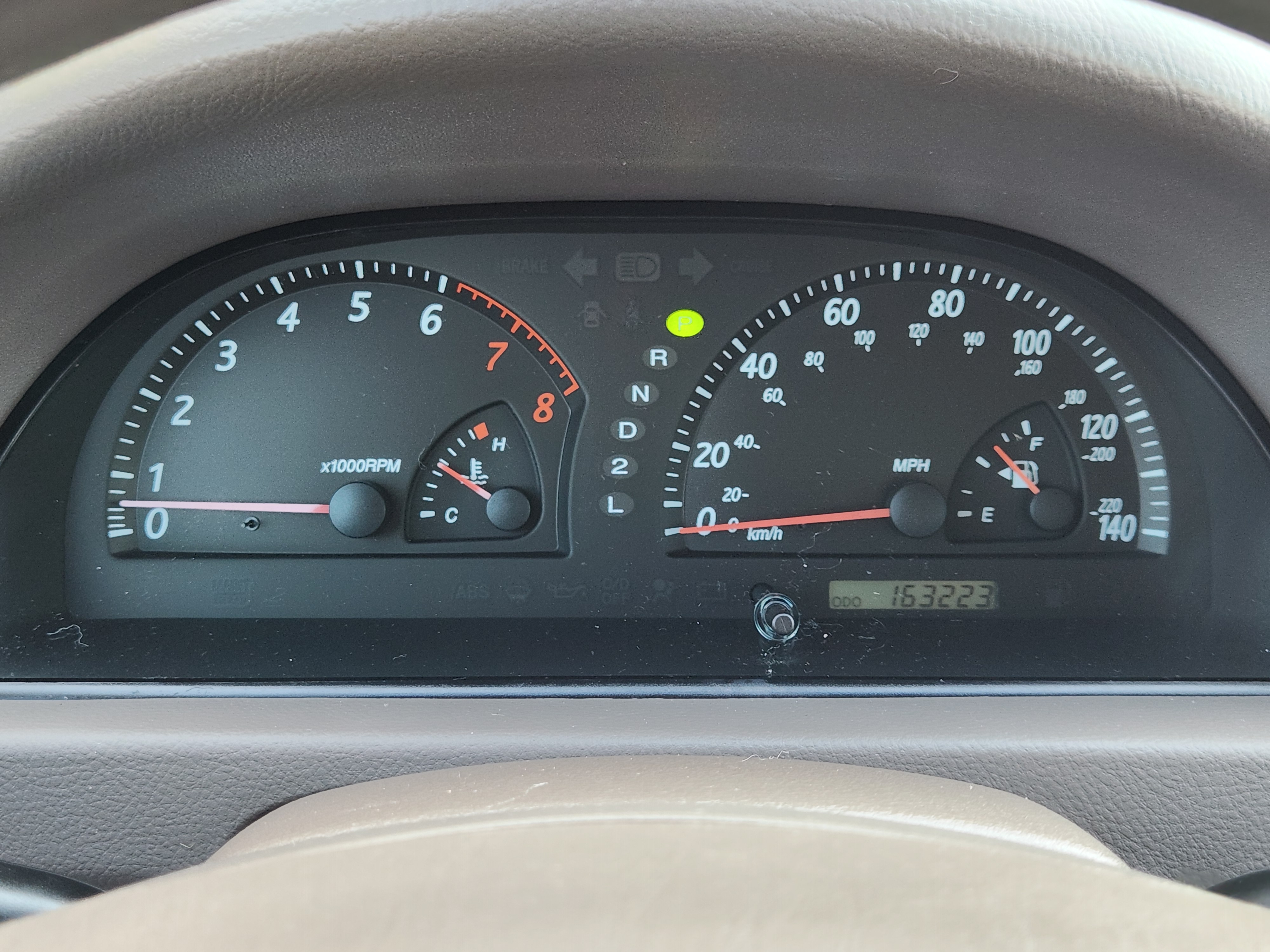 2004 Toyota Camry LE 16