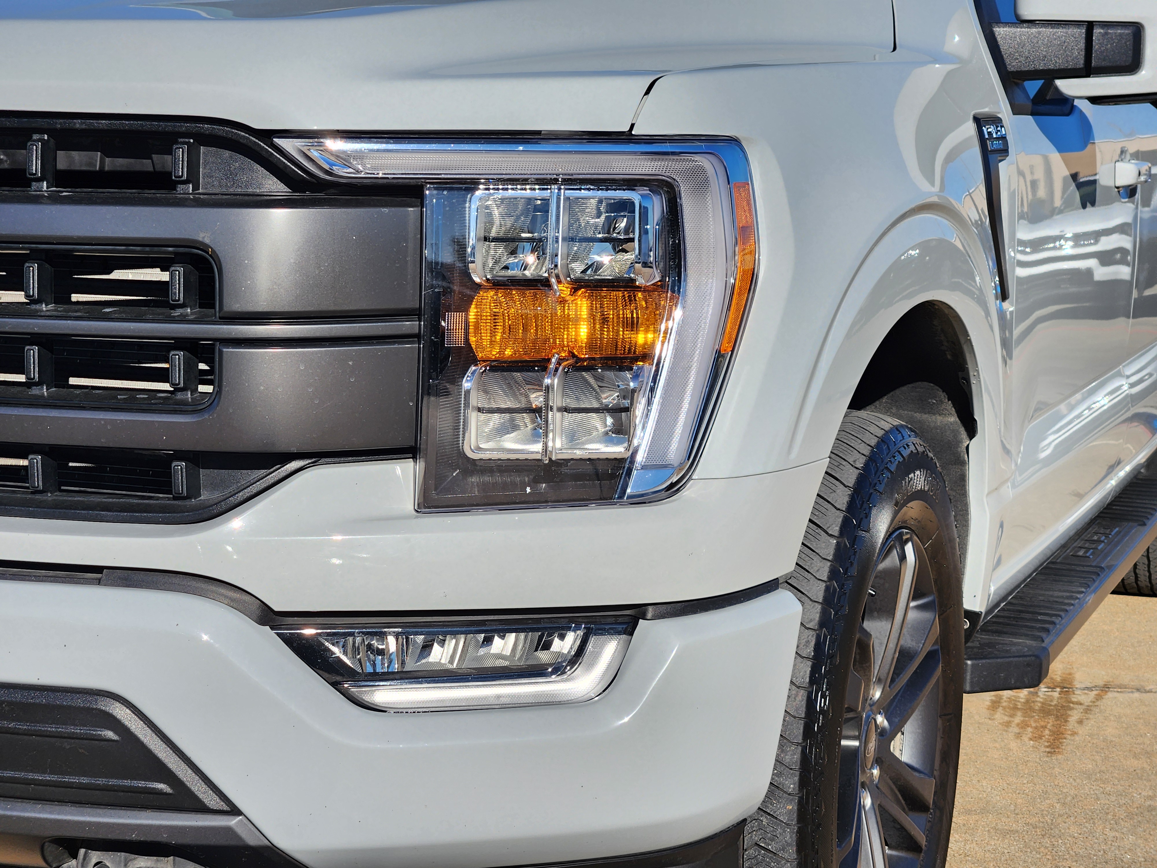 2023 Ford F-150 Lariat 9