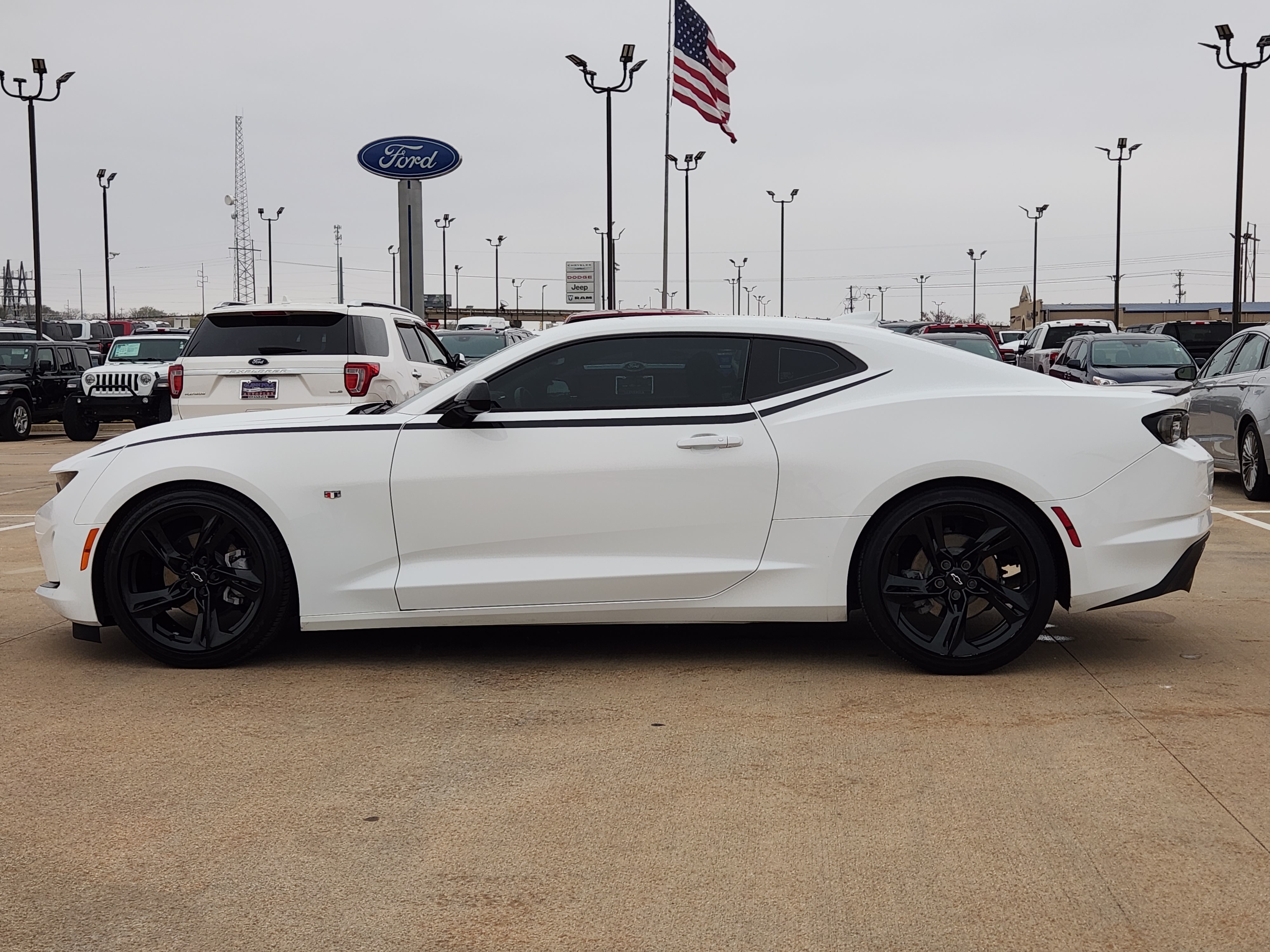 2021 Chevrolet Camaro 1LT 4