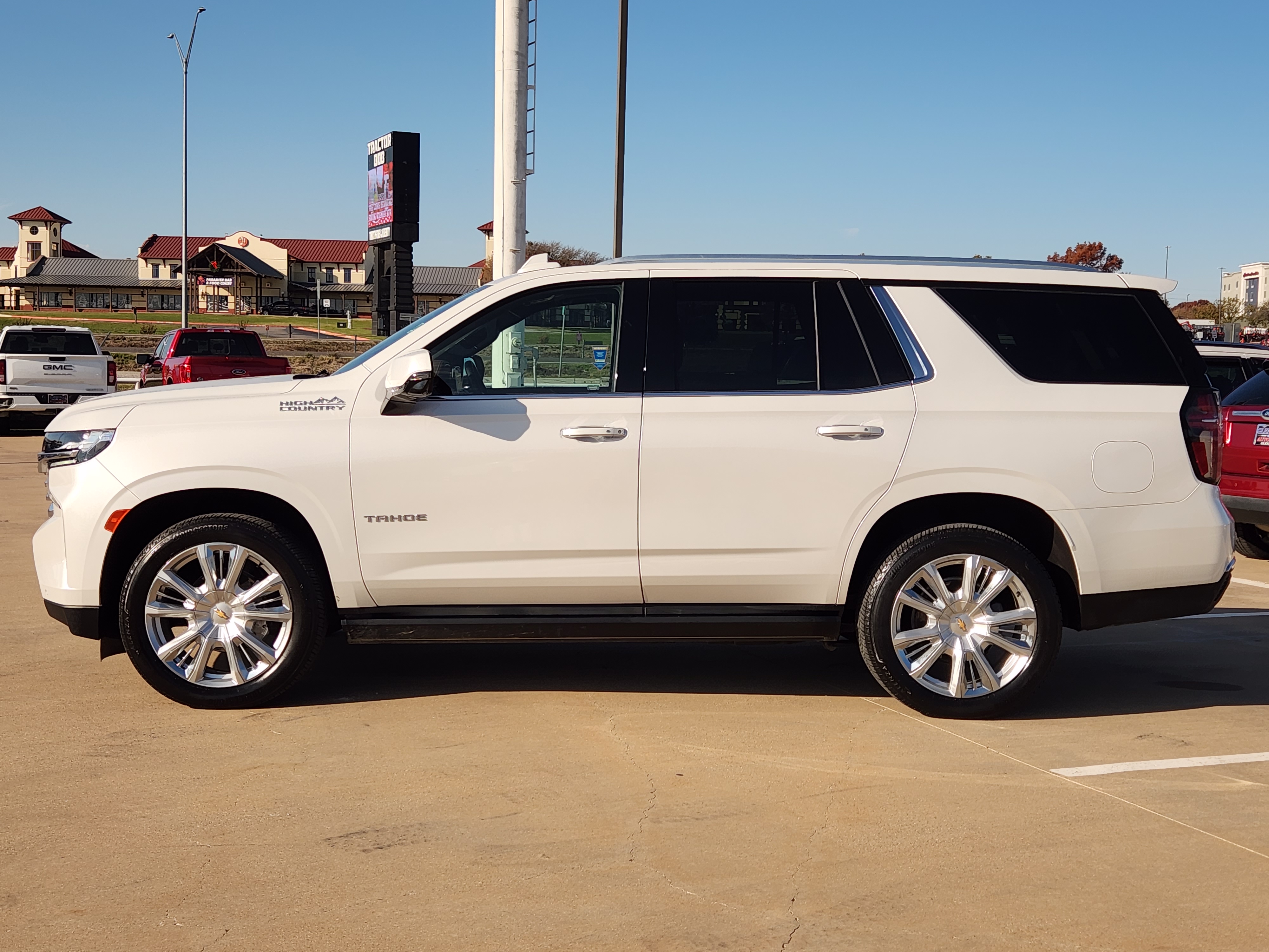 2023 Chevrolet Tahoe High Country 4