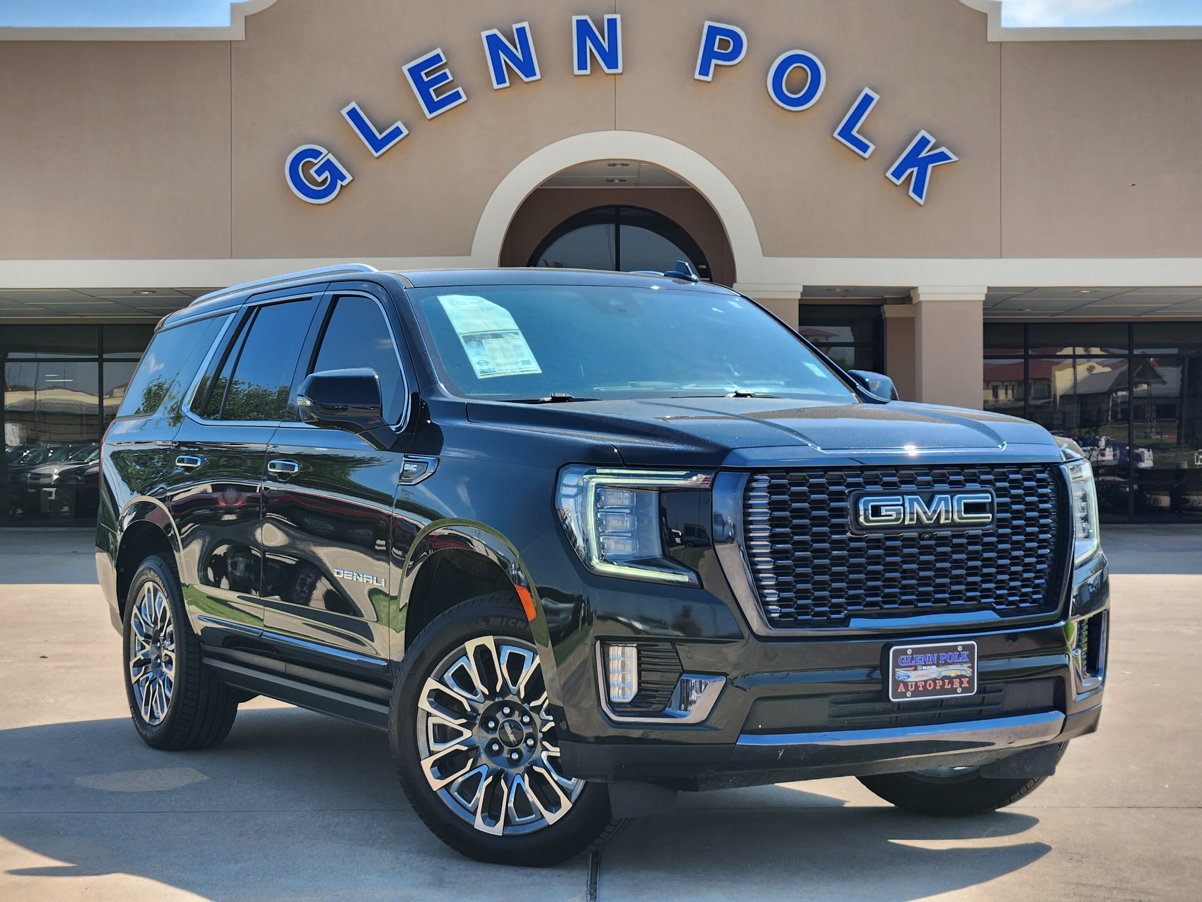 2023 GMC Yukon Denali Ultimate 1