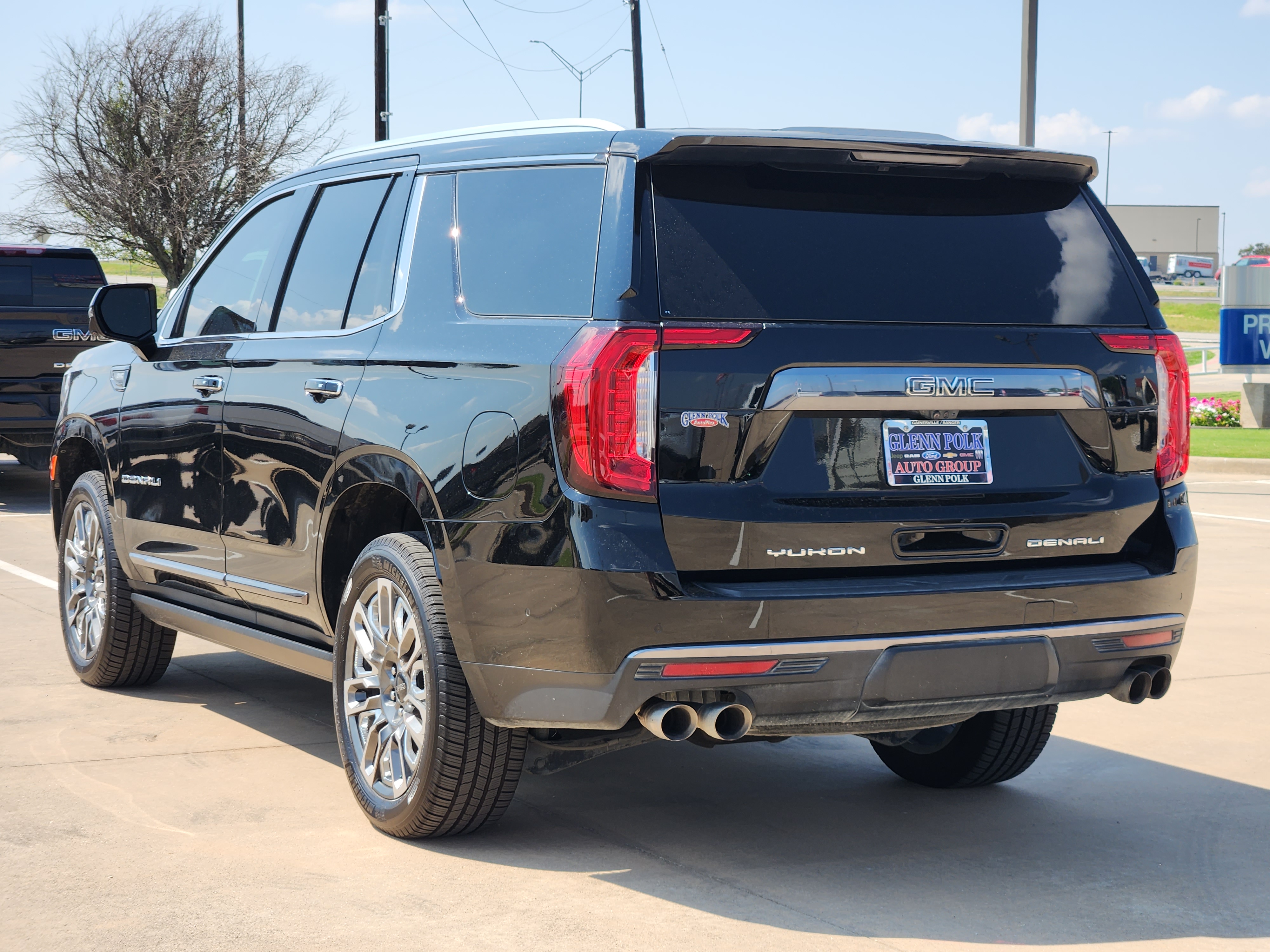 2023 GMC Yukon Denali Ultimate 4