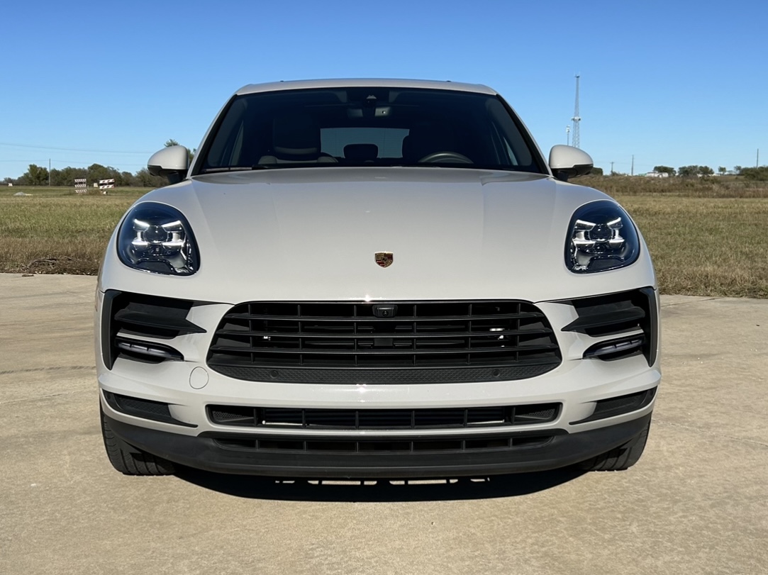 2021 Porsche Macan Base 2