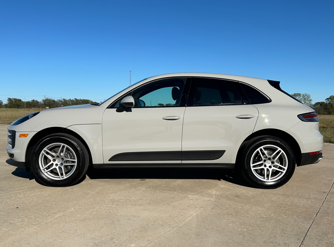 2021 Porsche Macan Base 5