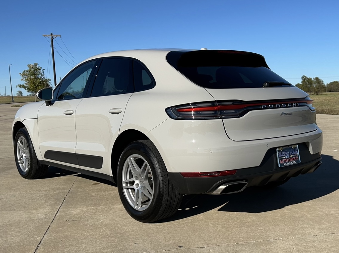 2021 Porsche Macan Base 6